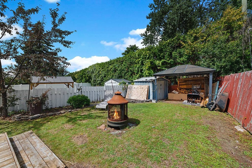 









180


Rue Prentiss

,
Gatineau (Aylmer),




QC
J9H5V9

