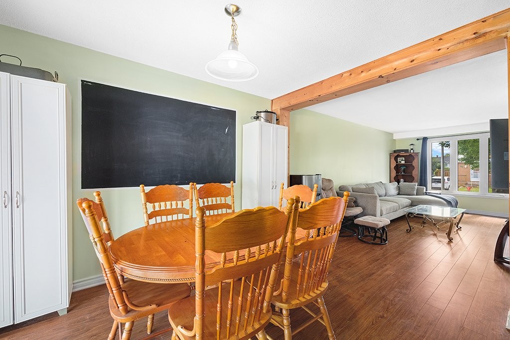 









180


Rue Prentiss

,
Gatineau (Aylmer),




QC
J9H5V9

