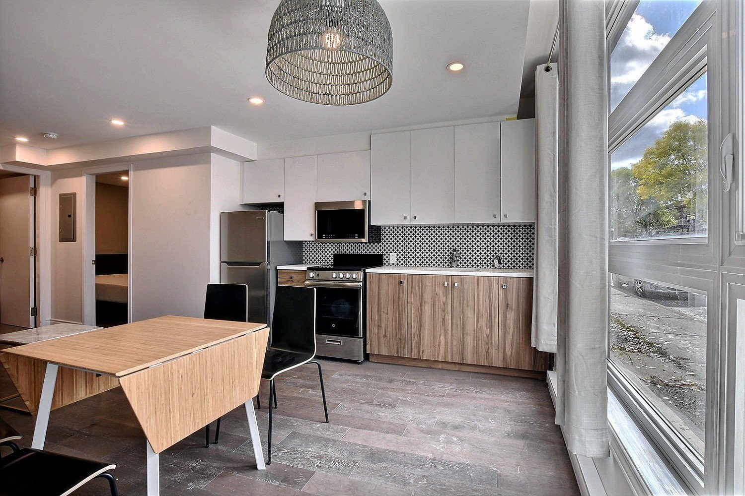 









2101

 - 2105


Rue Everett

,
Montréal (Villeray/Saint-Michel/Parc-Extension),




QC
H2E1P6

