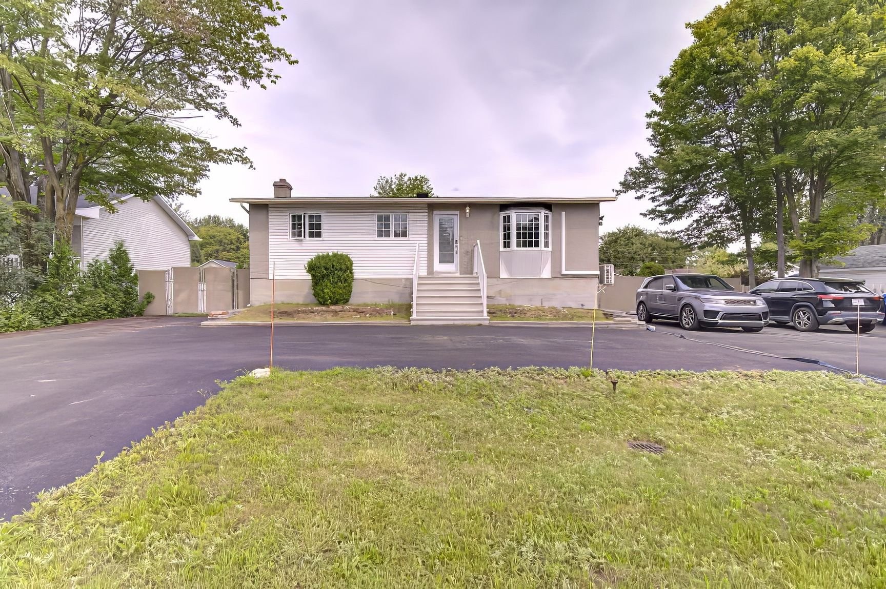 









2931


Rue Sébastien

,
Terrebonne (La Plaine),




QC
J7M2A1

