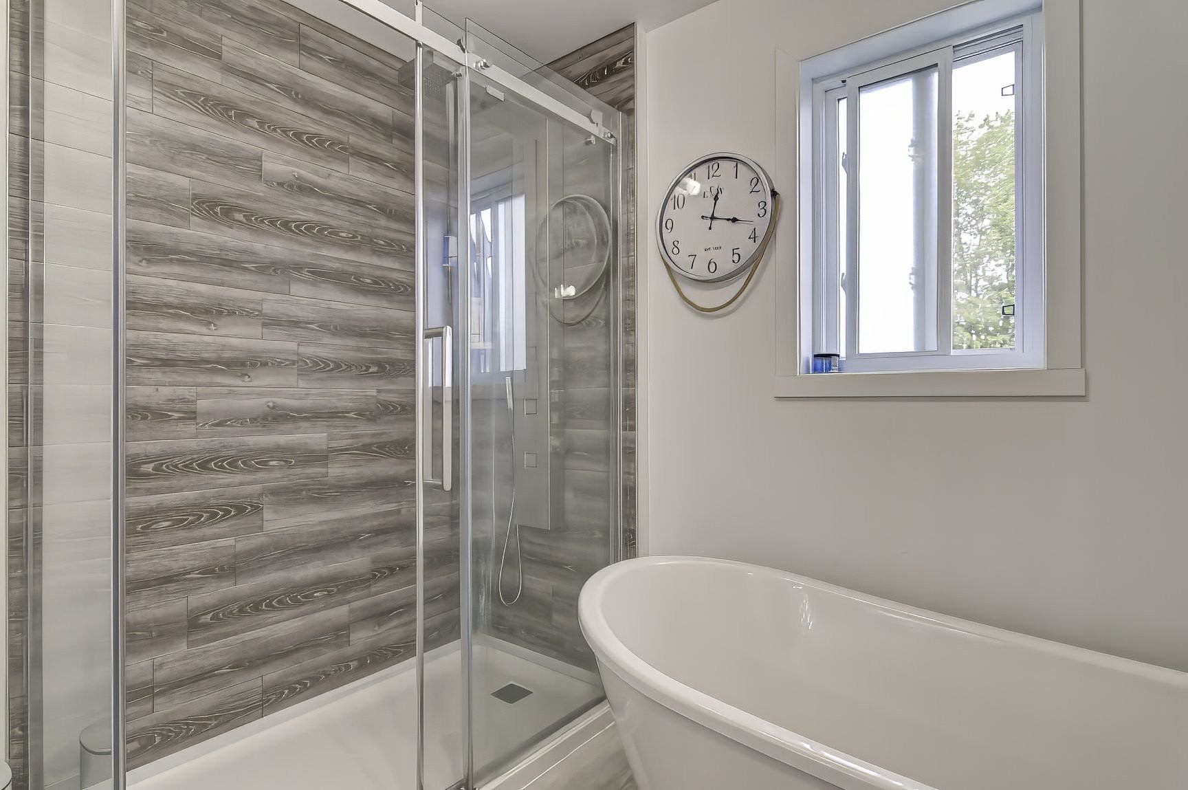 









2931


Rue Sébastien

,
Terrebonne (La Plaine),




QC
J7M2A1

