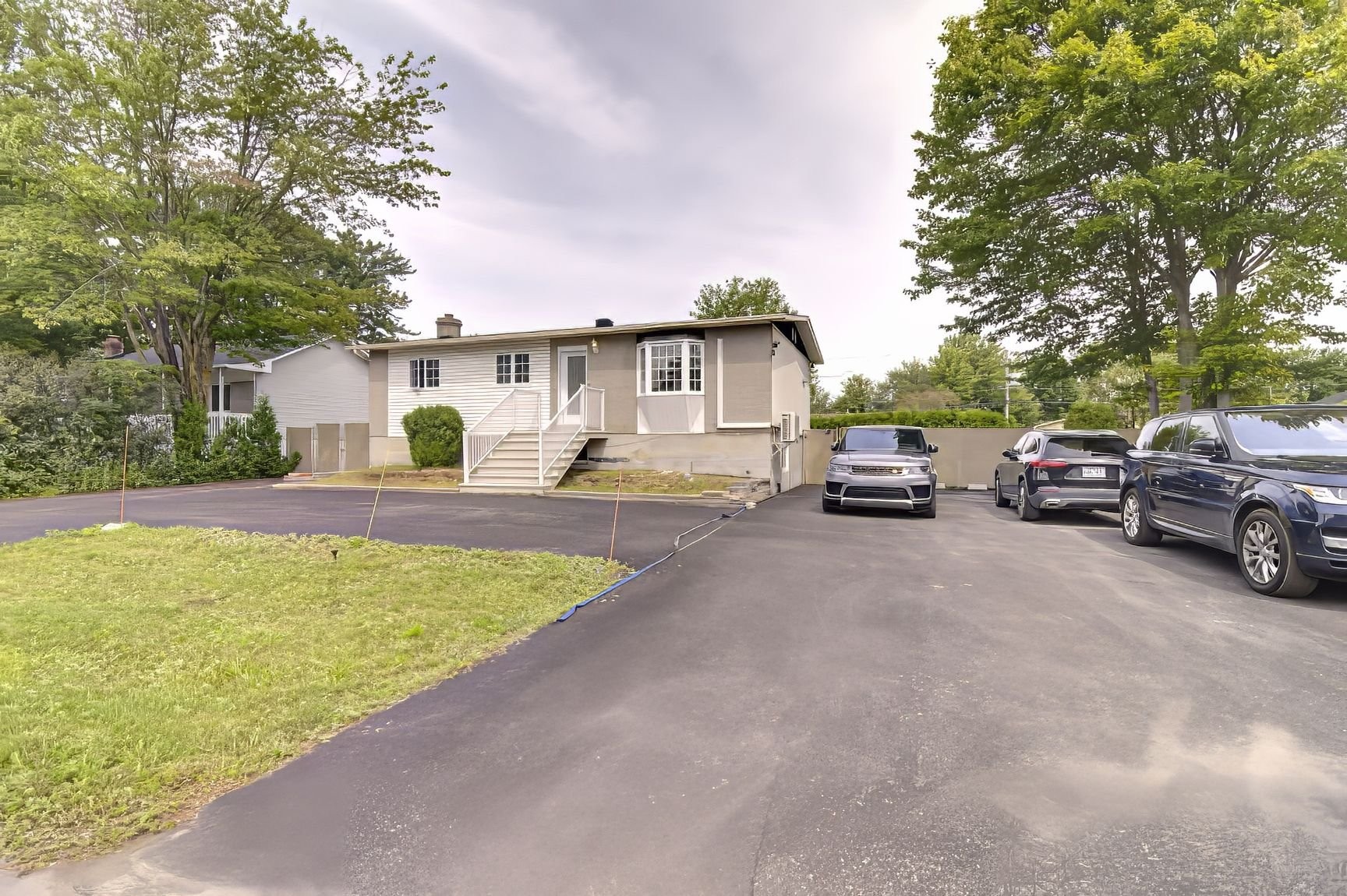 









2931


Rue Sébastien

,
Terrebonne (La Plaine),




QC
J7M2A1

