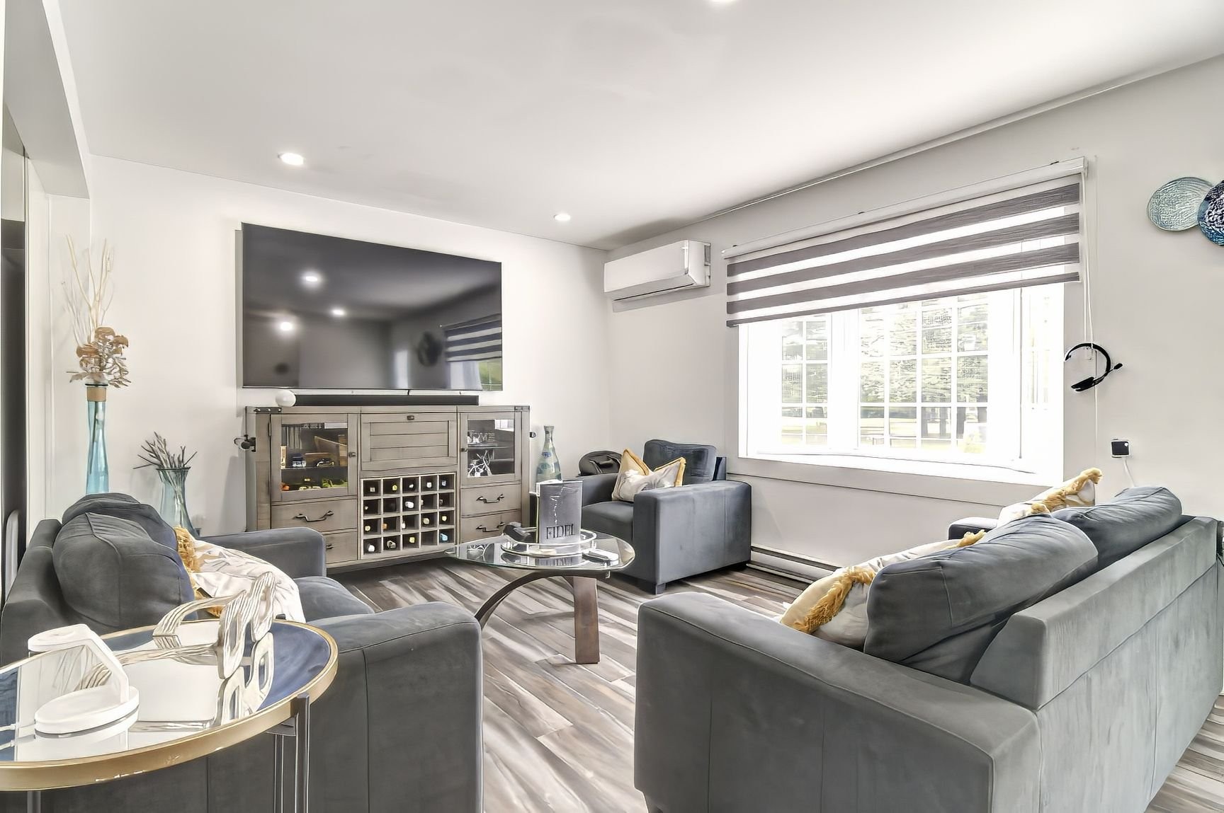 









2931


Rue Sébastien

,
Terrebonne (La Plaine),




QC
J7M2A1

