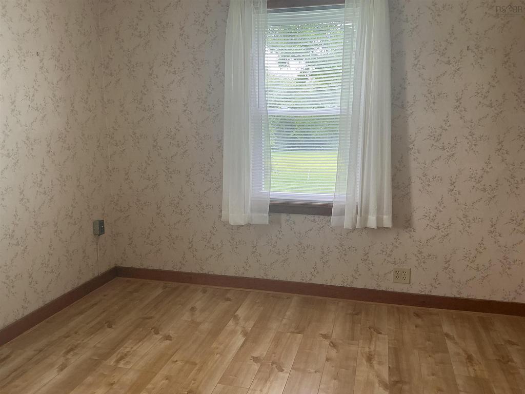 












21 Elm Street

,
Brooklyn,




NS
B0J 1H0

