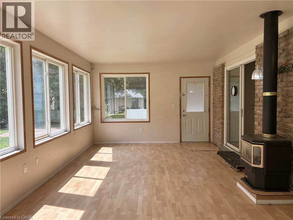 












90 QUEENSWAY E

,
Simcoe,




Ontario
N3Y4M6

