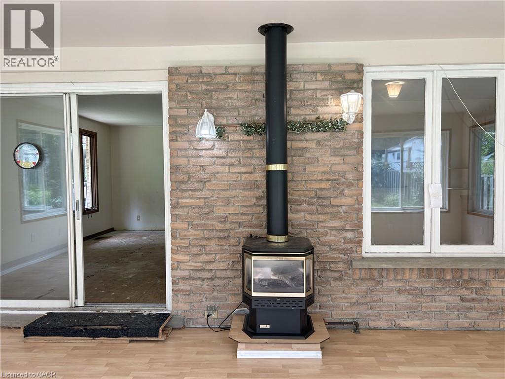 












90 QUEENSWAY E

,
Simcoe,




Ontario
N3Y4M6

