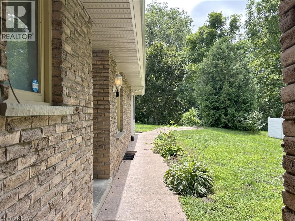 












90 QUEENSWAY E

,
Simcoe,




Ontario
N3Y4M6

