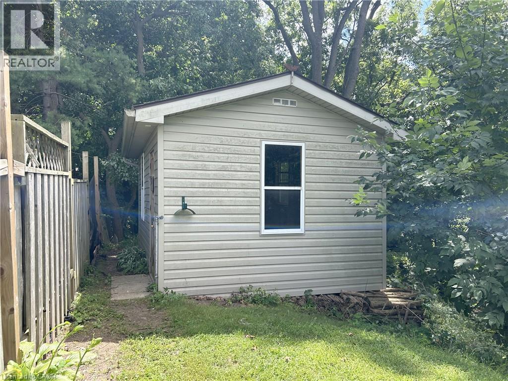 












90 QUEENSWAY E

,
Simcoe,




Ontario
N3Y4M6

