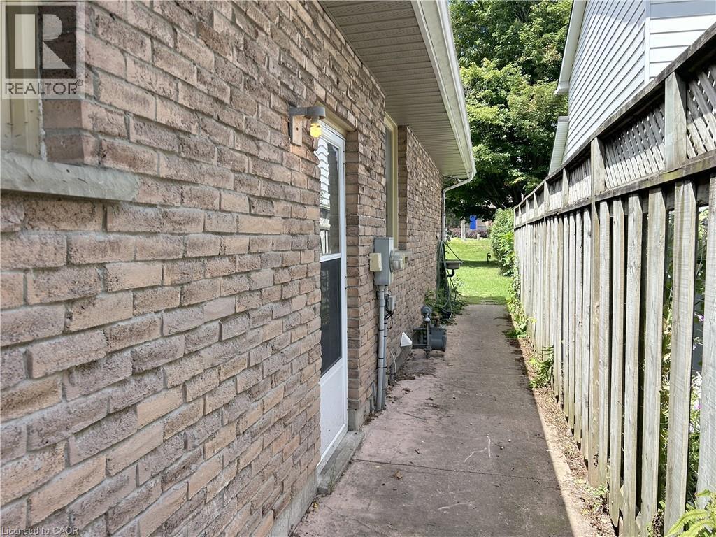 












90 QUEENSWAY E

,
Simcoe,




Ontario
N3Y4M6

