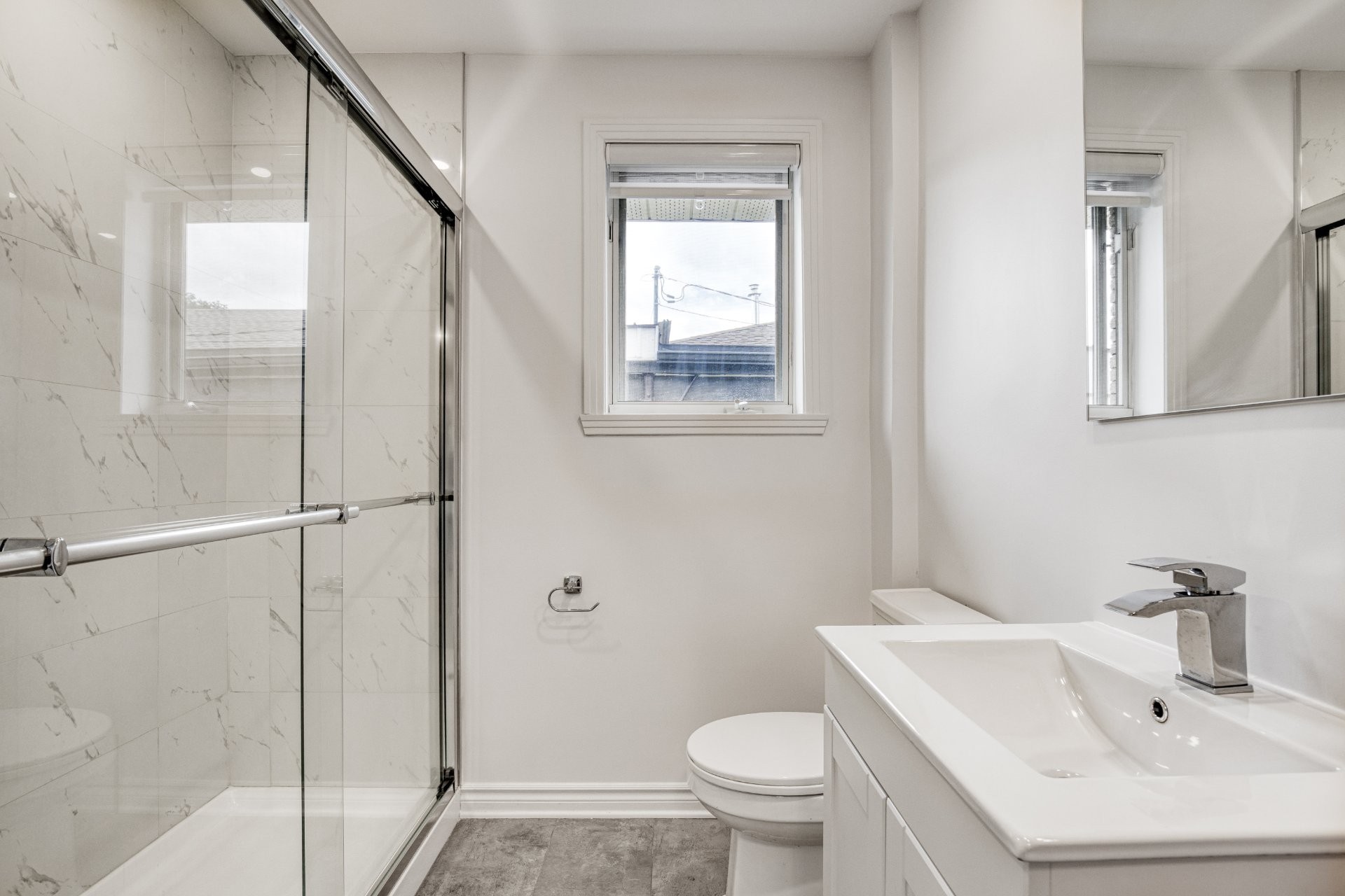 









250


Rue Montcalm

,
Saint-Jean-sur-Richelieu,




QC
J3B3N8

