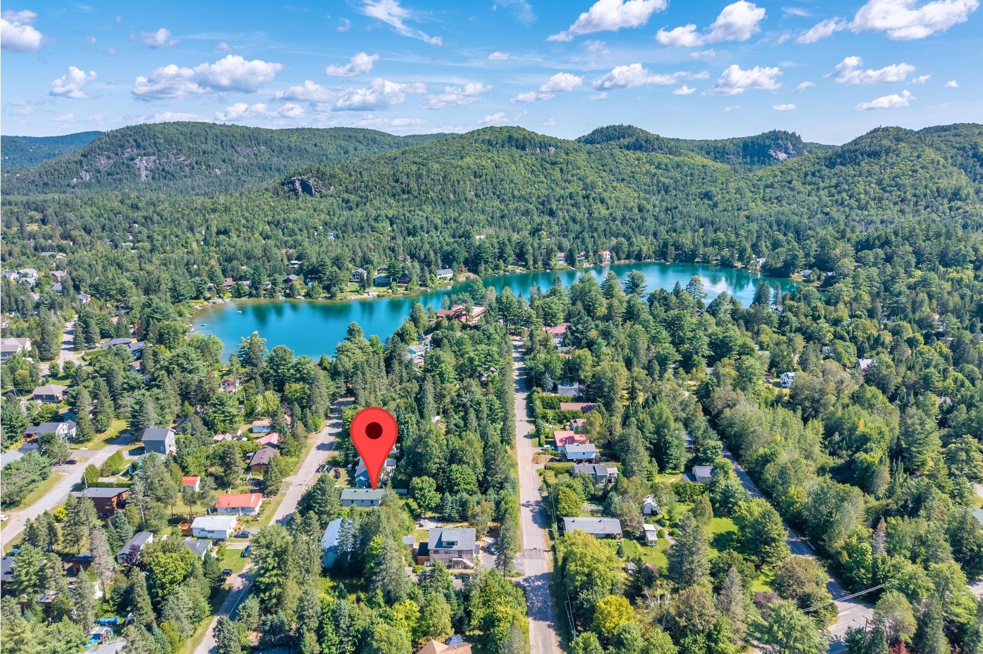 









2386


Rue St-Charles

,
Val-David,




QC
J0T2N0

