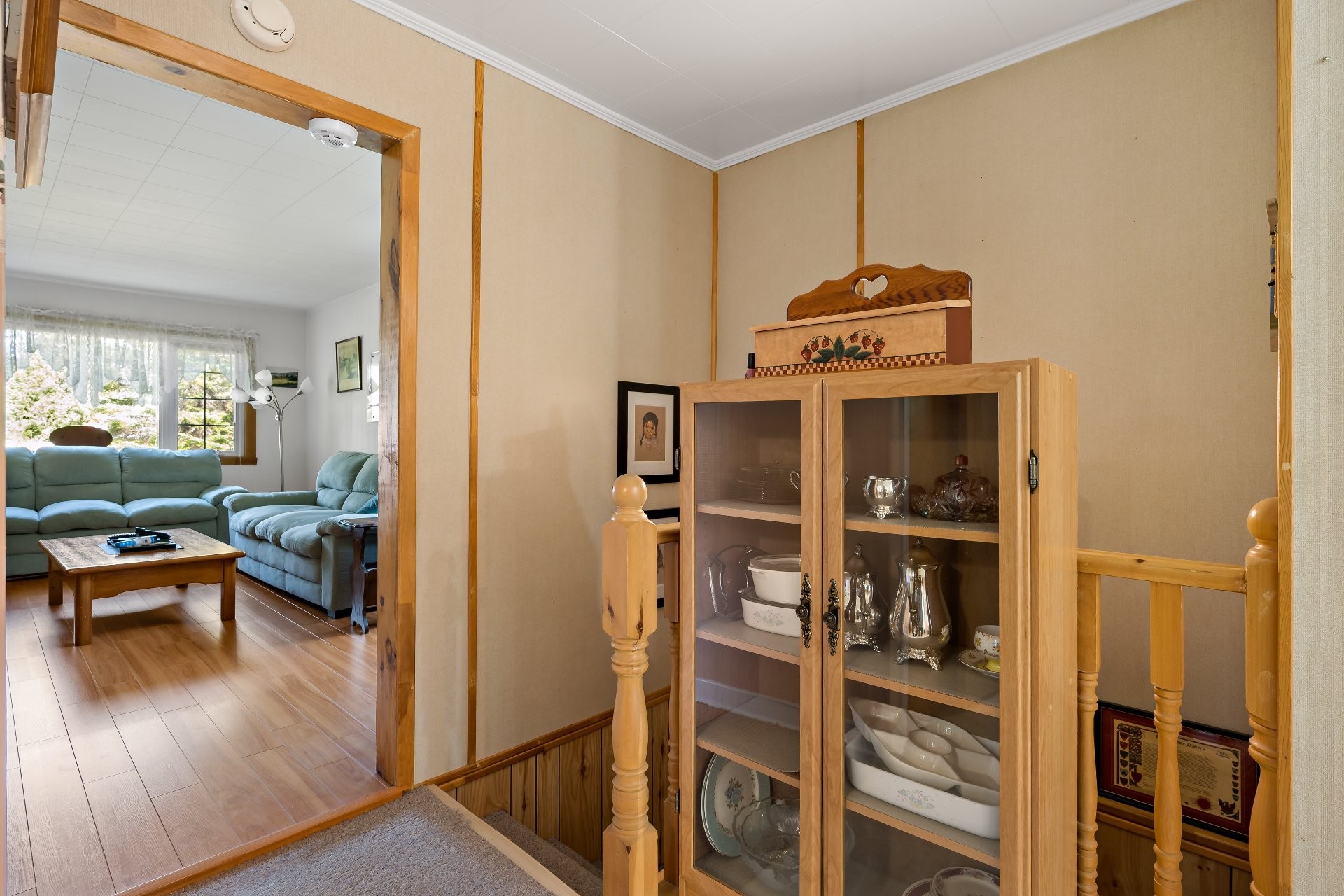 









2386


Rue St-Charles

,
Val-David,




QC
J0T2N0

