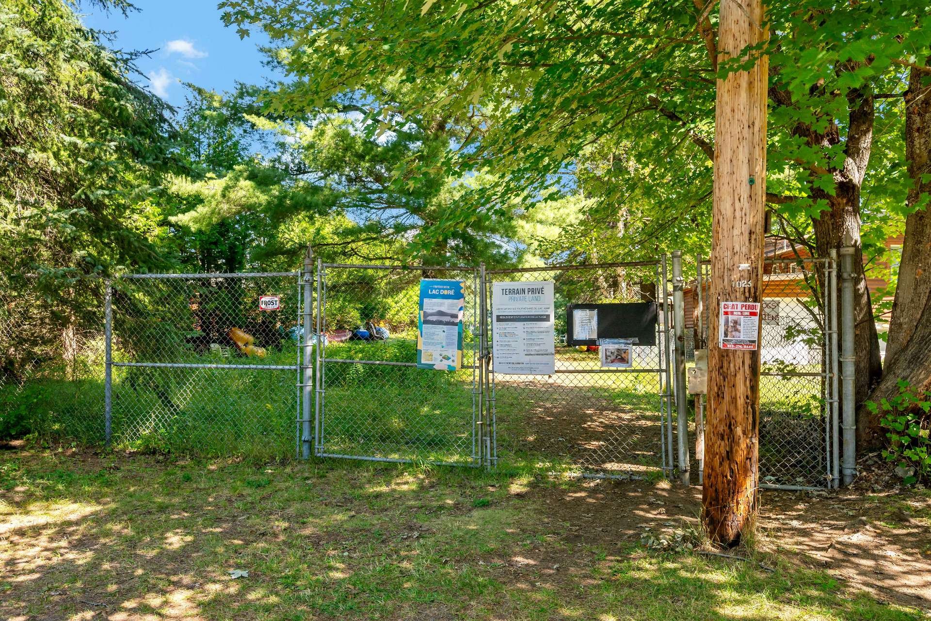 









2386


Rue St-Charles

,
Val-David,




QC
J0T2N0

