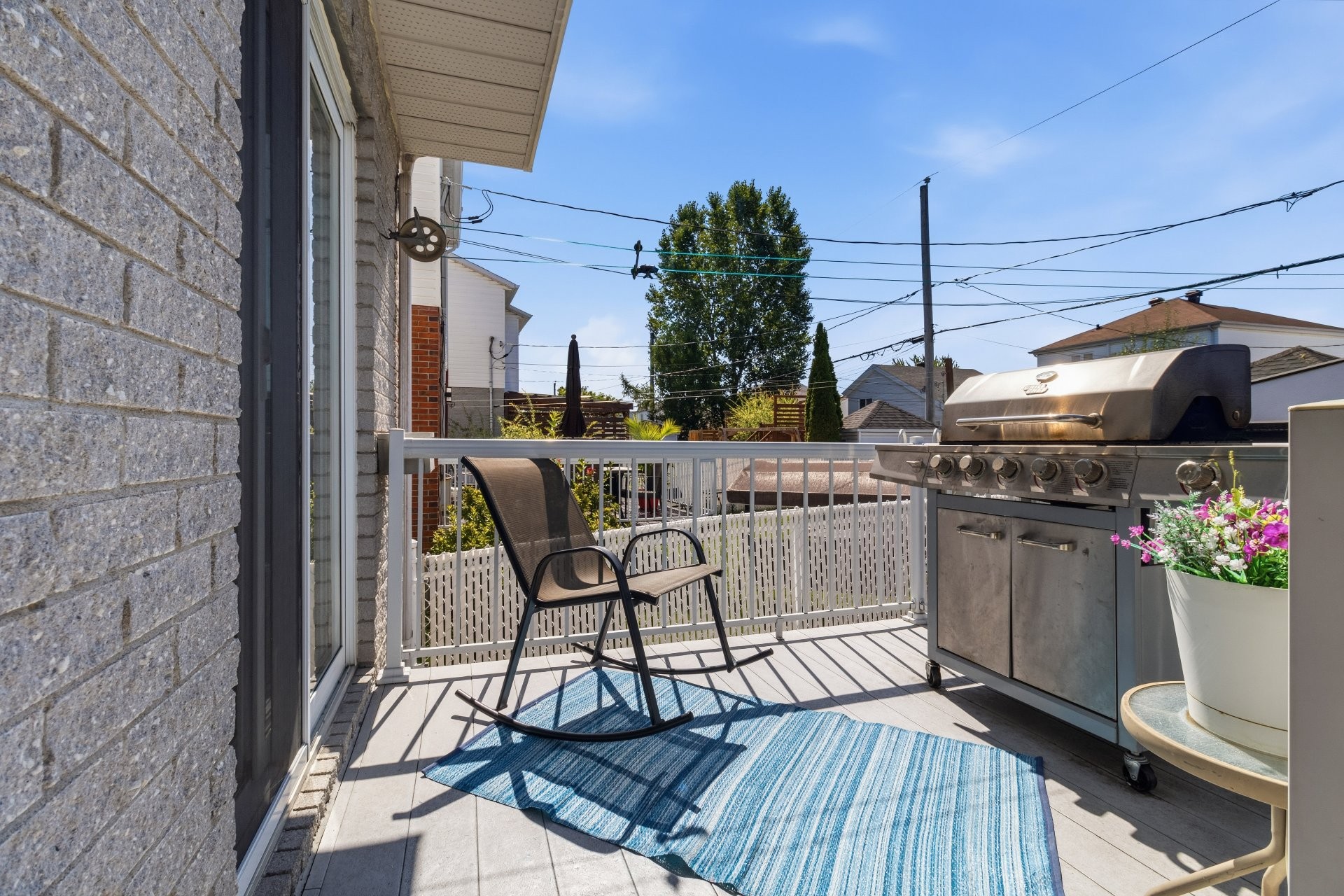 









7033


Rue Therrien

,
Longueuil (Saint-Hubert),




QC
J3Z1H3

