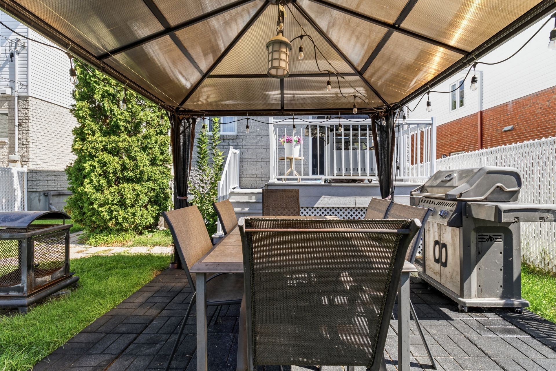 









7033


Rue Therrien

,
Longueuil (Saint-Hubert),




QC
J3Z1H3

