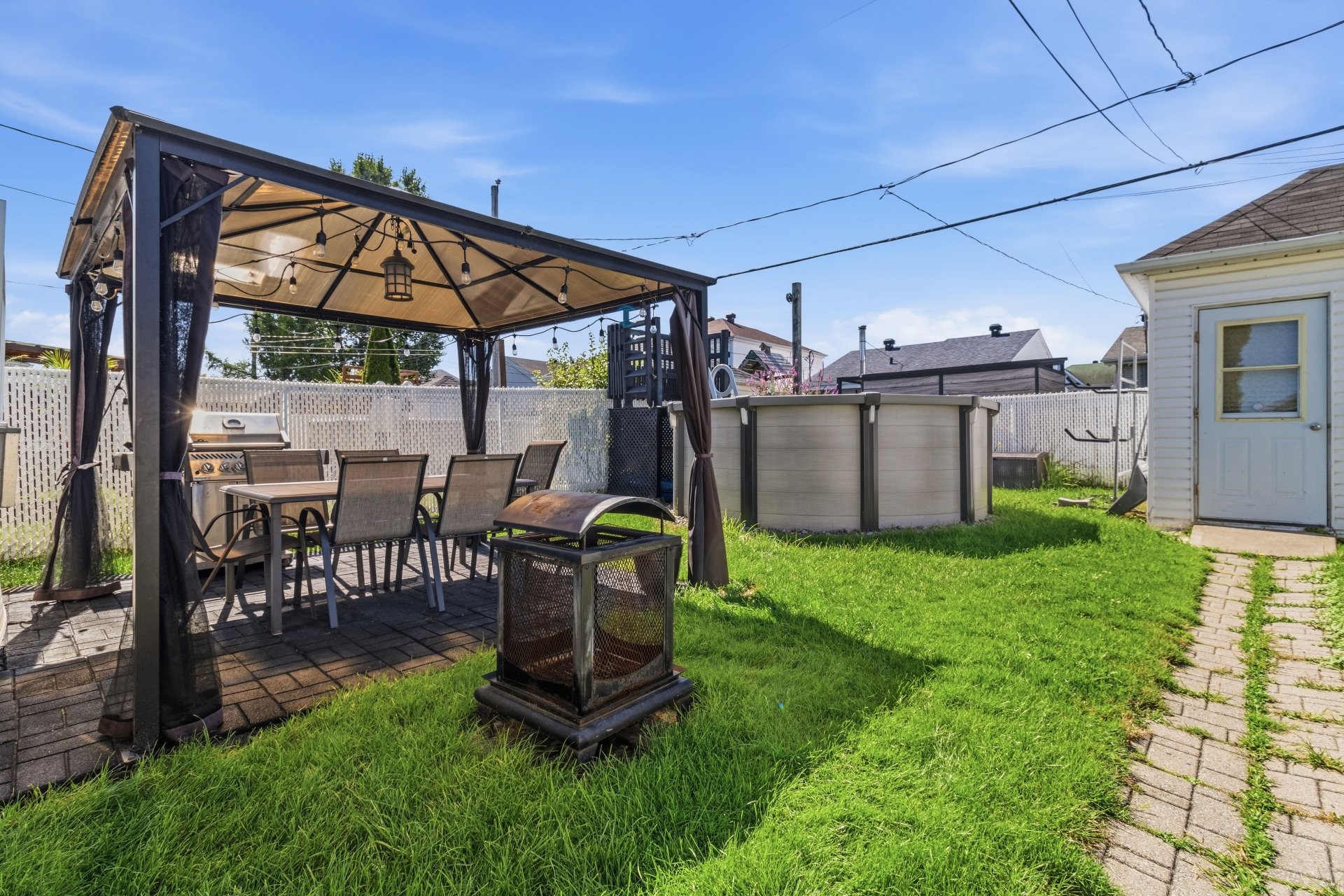 









7033


Rue Therrien

,
Longueuil (Saint-Hubert),




QC
J3Z1H3


