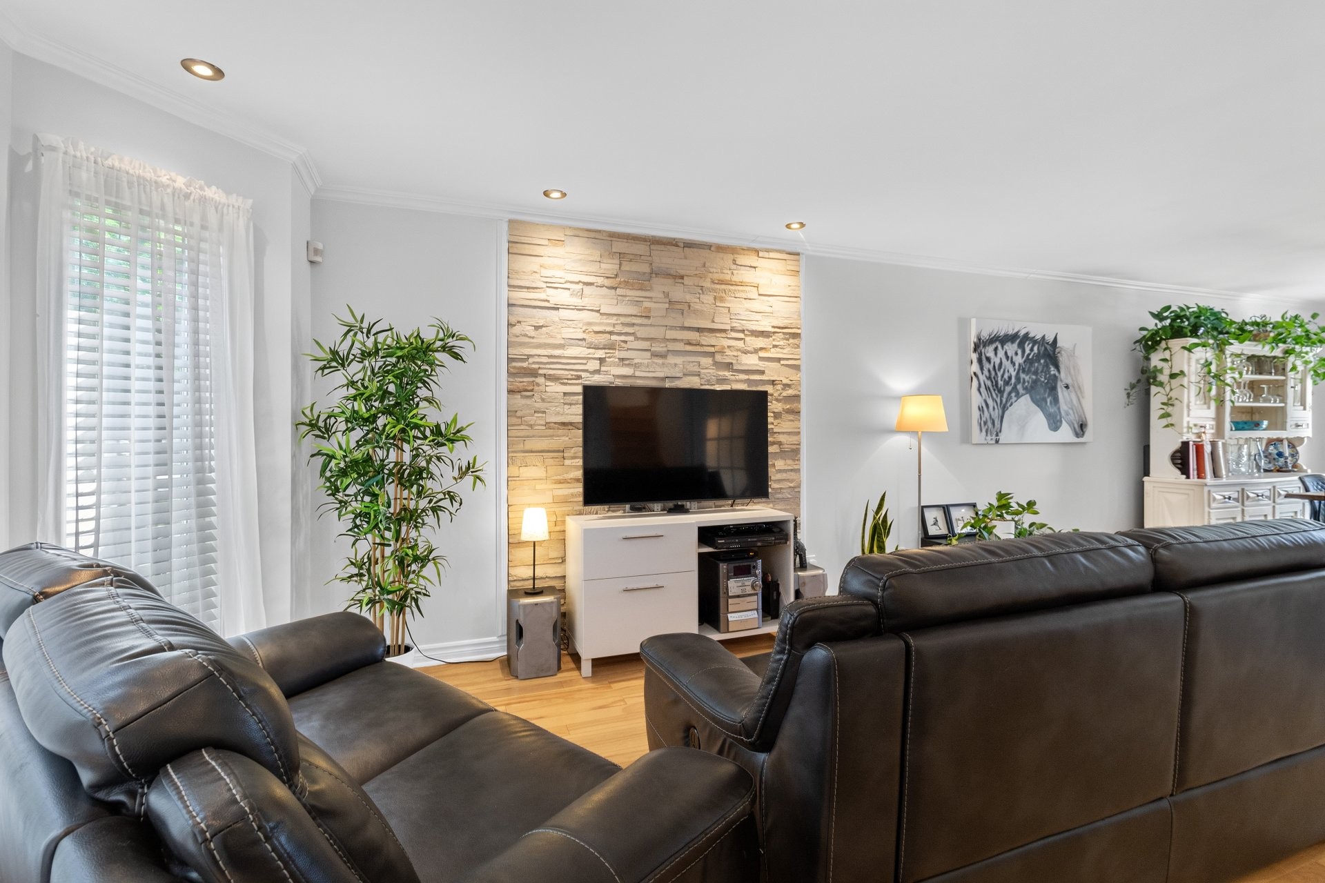 









7033


Rue Therrien

,
Longueuil (Saint-Hubert),




QC
J3Z1H3

