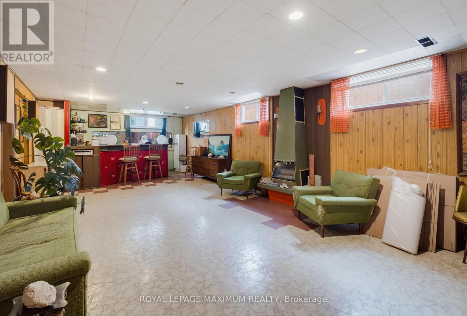












41 STRATHAVON DRIVE

,
Toronto,




Ontario
M9V2H4

