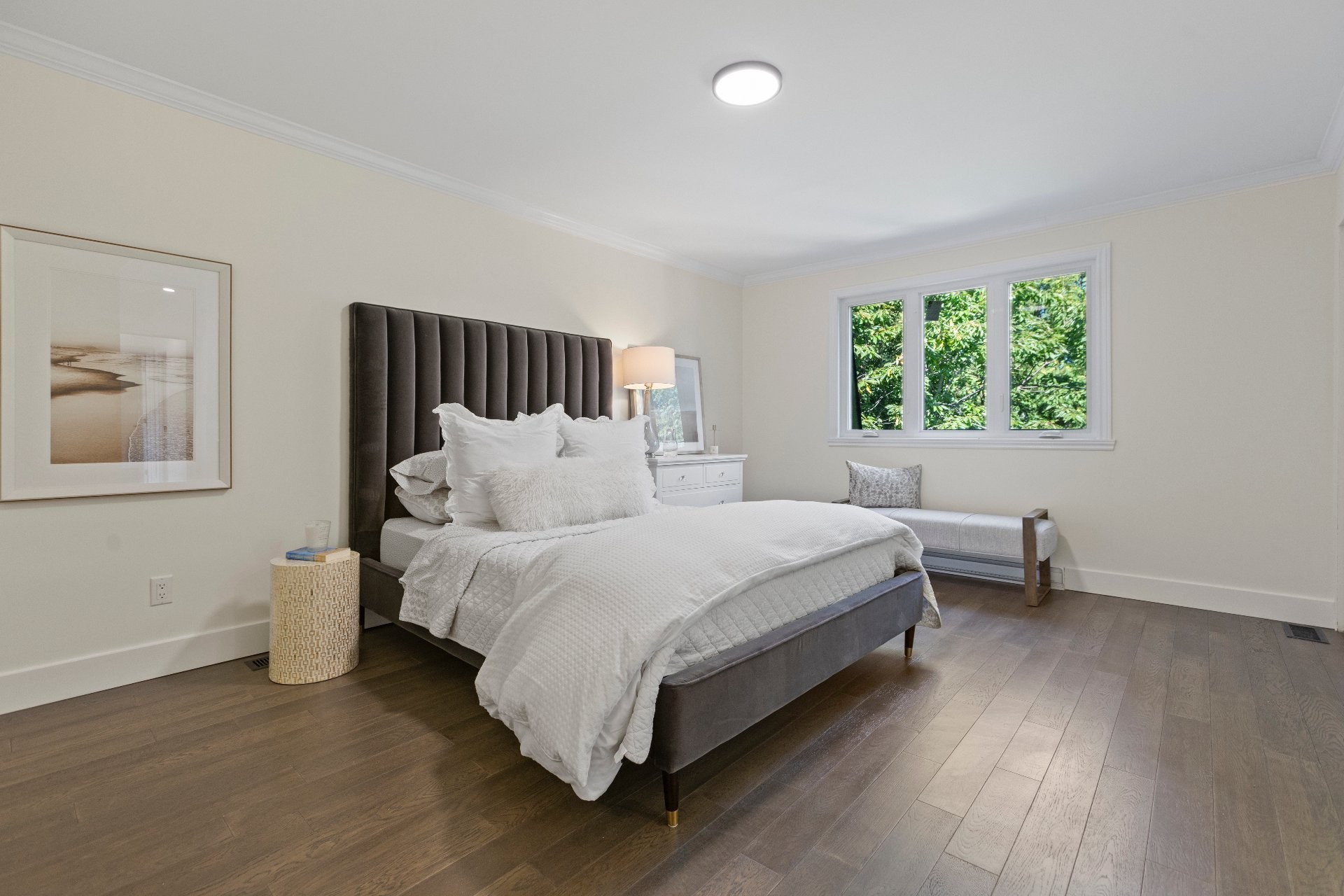 









13291


Rue de Bristol

,
Montréal (Pierrefonds-Roxboro),




QC
H9A2W3

