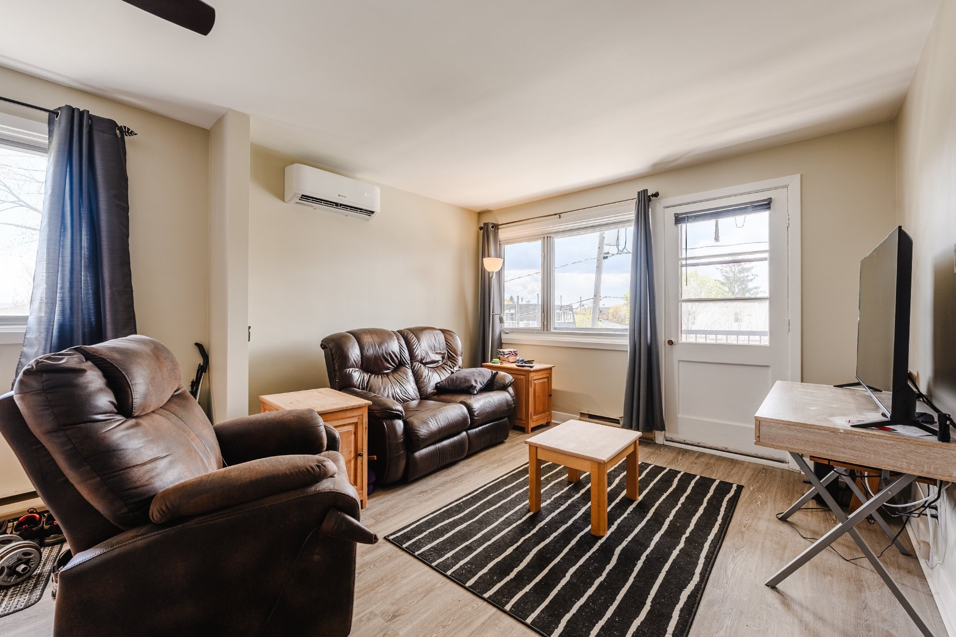 









2175


Rue Tremblay

,
Longueuil (Saint-Hubert),




QC
J3Y4B8

