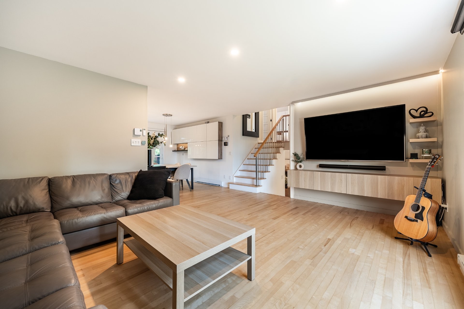 









1259


Boul. N.-P.-Lapierre

,
Sainte-Julie,




QC
J3E1W4

