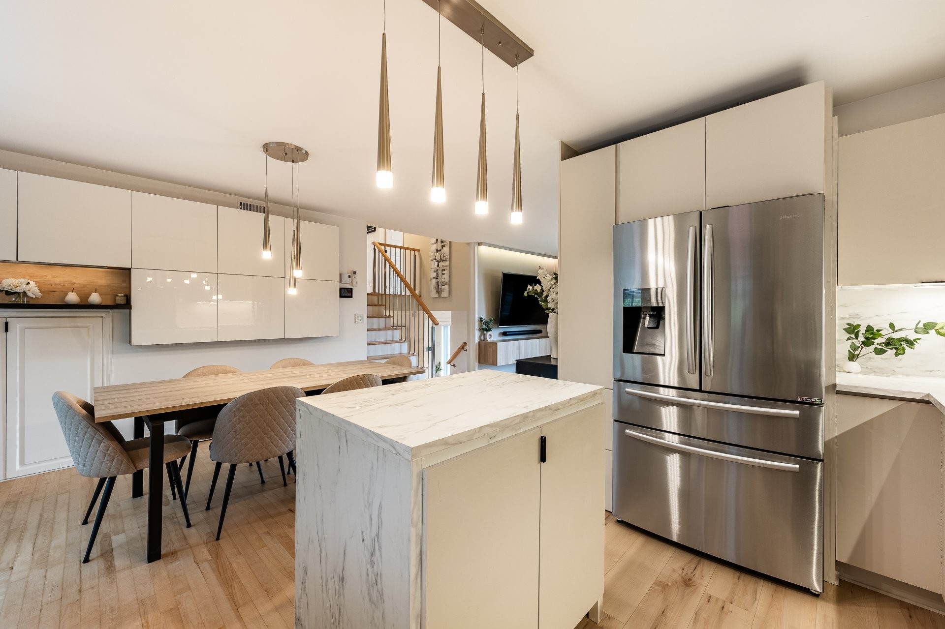 









1259


Boul. N.-P.-Lapierre

,
Sainte-Julie,




QC
J3E1W4

