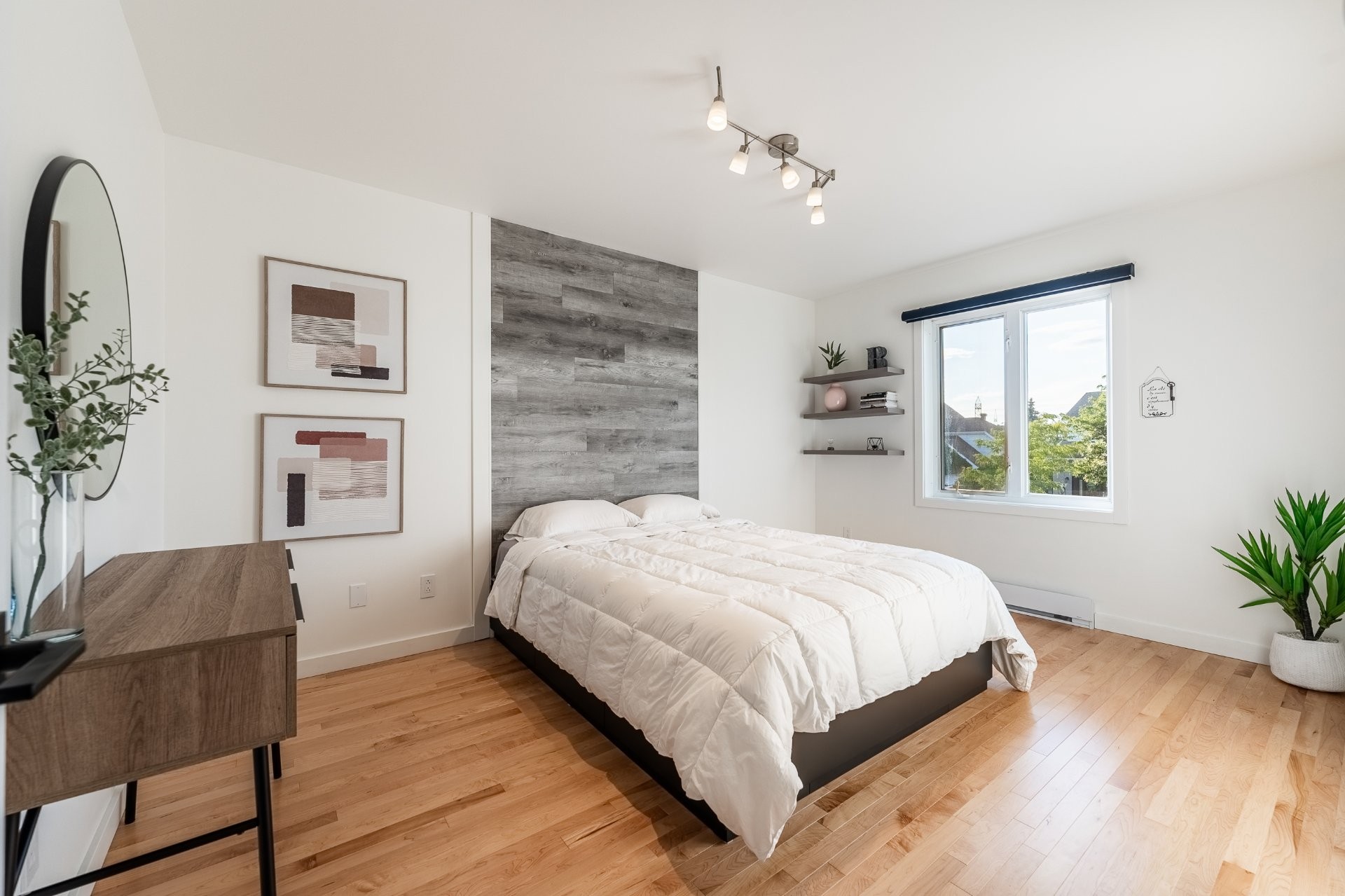 









1259


Boul. N.-P.-Lapierre

,
Sainte-Julie,




QC
J3E1W4

