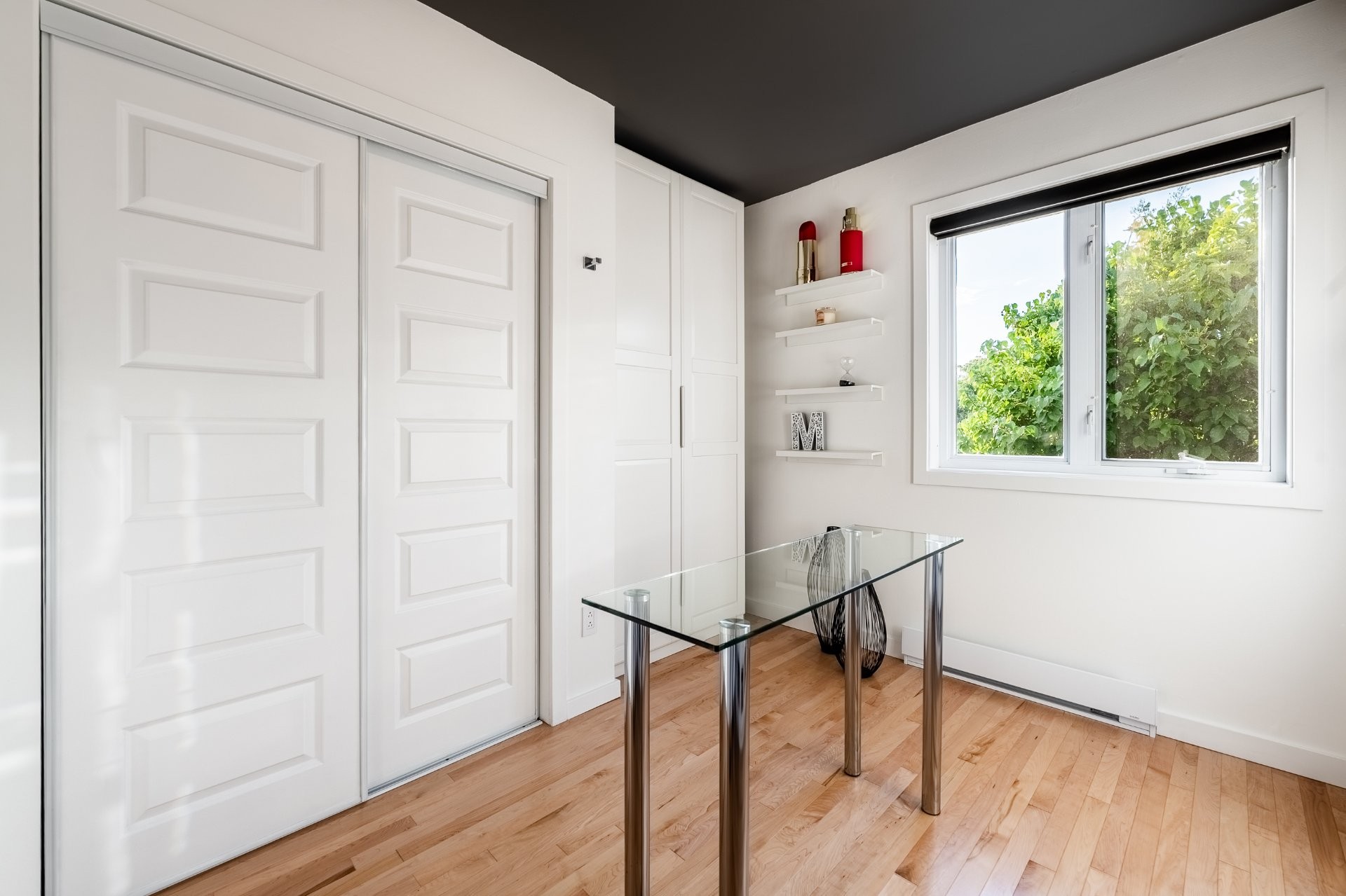 









1259


Boul. N.-P.-Lapierre

,
Sainte-Julie,




QC
J3E1W4


