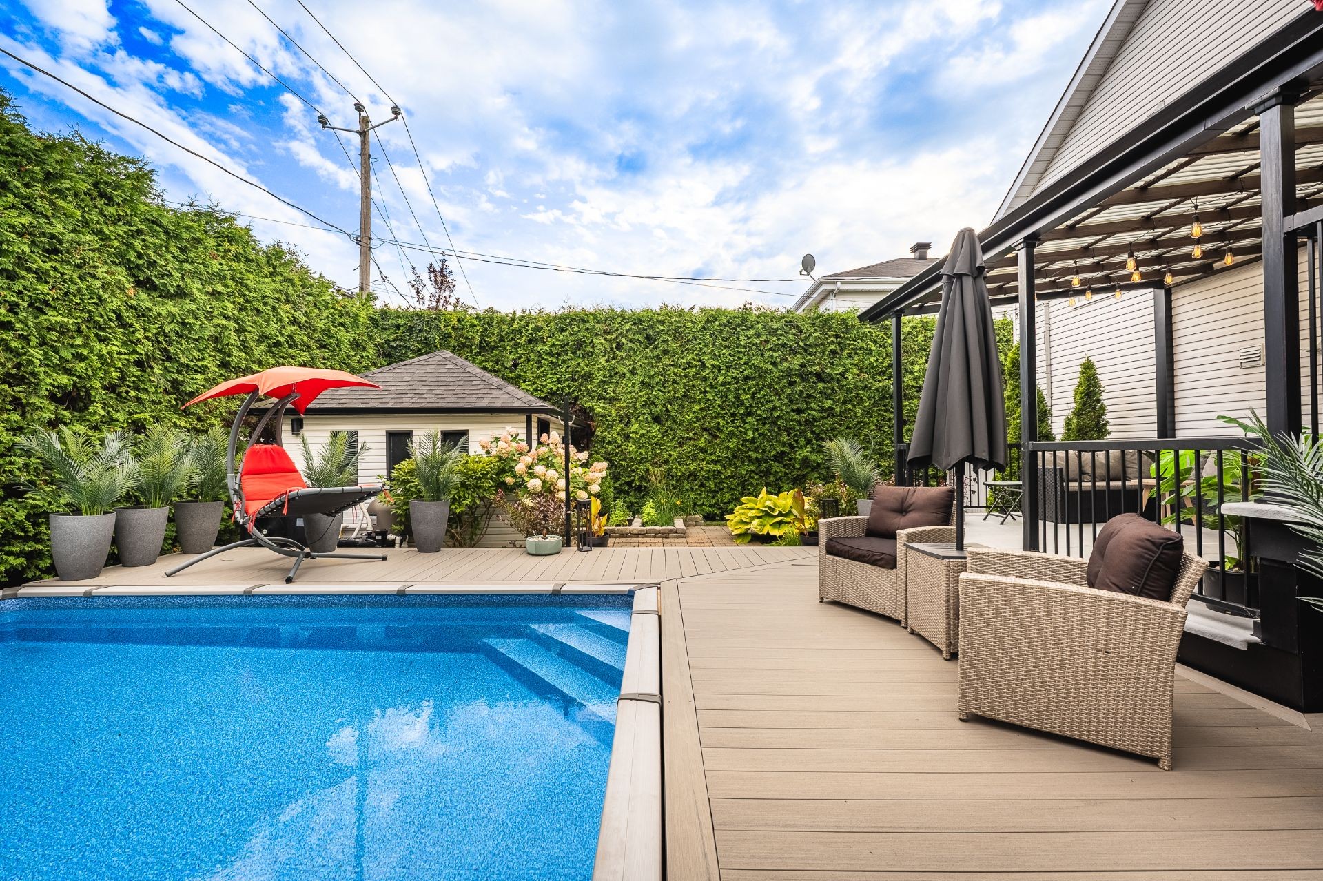 









1259


Boul. N.-P.-Lapierre

,
Sainte-Julie,




QC
J3E1W4

