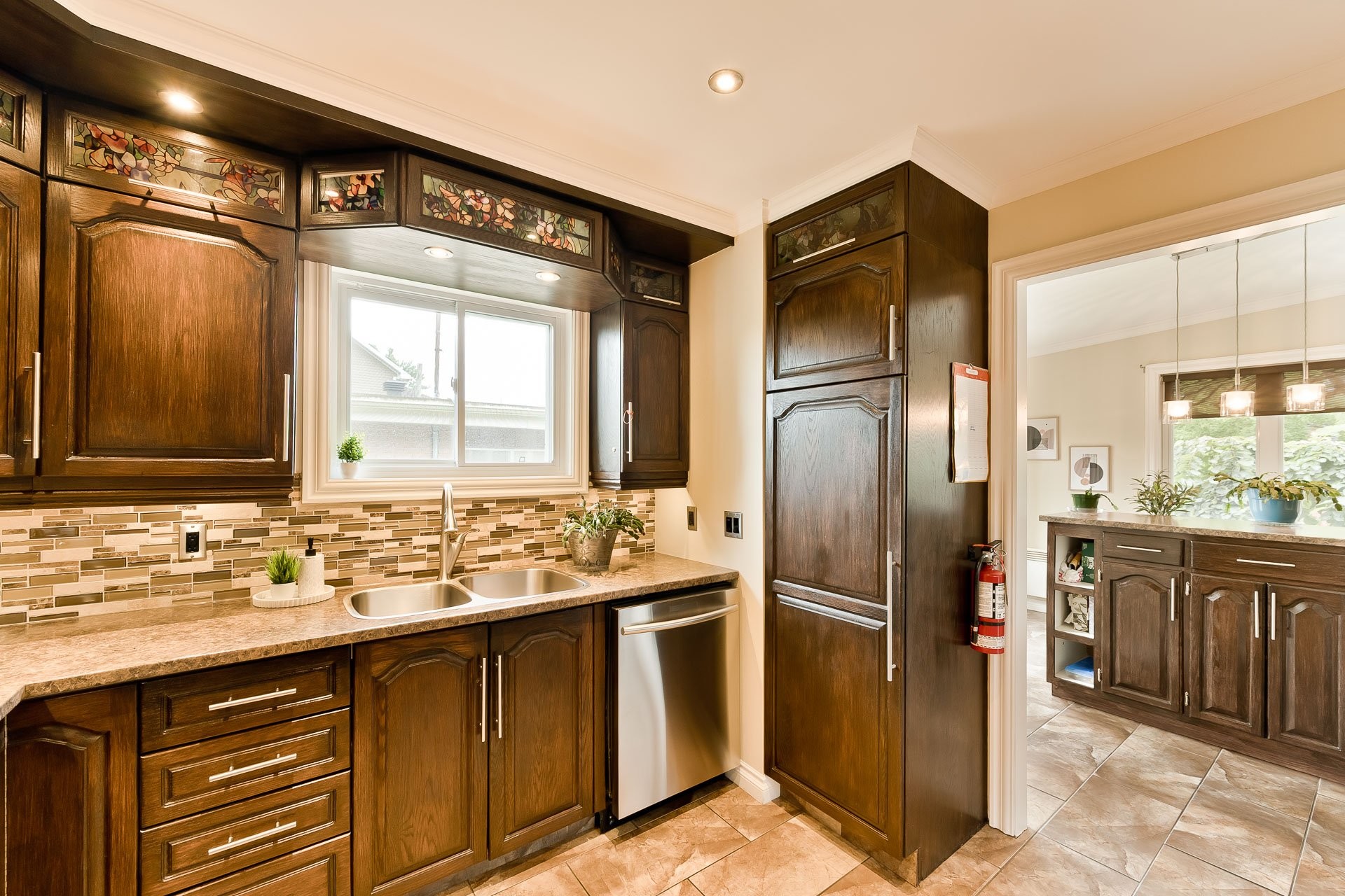 









476


Rue Dolbeau

,
Sherbrooke (Fleurimont),




QC
J1G2Z7

