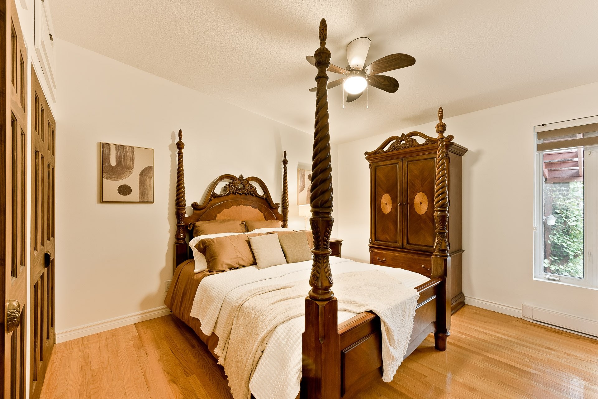 









476


Rue Dolbeau

,
Sherbrooke (Fleurimont),




QC
J1G2Z7

