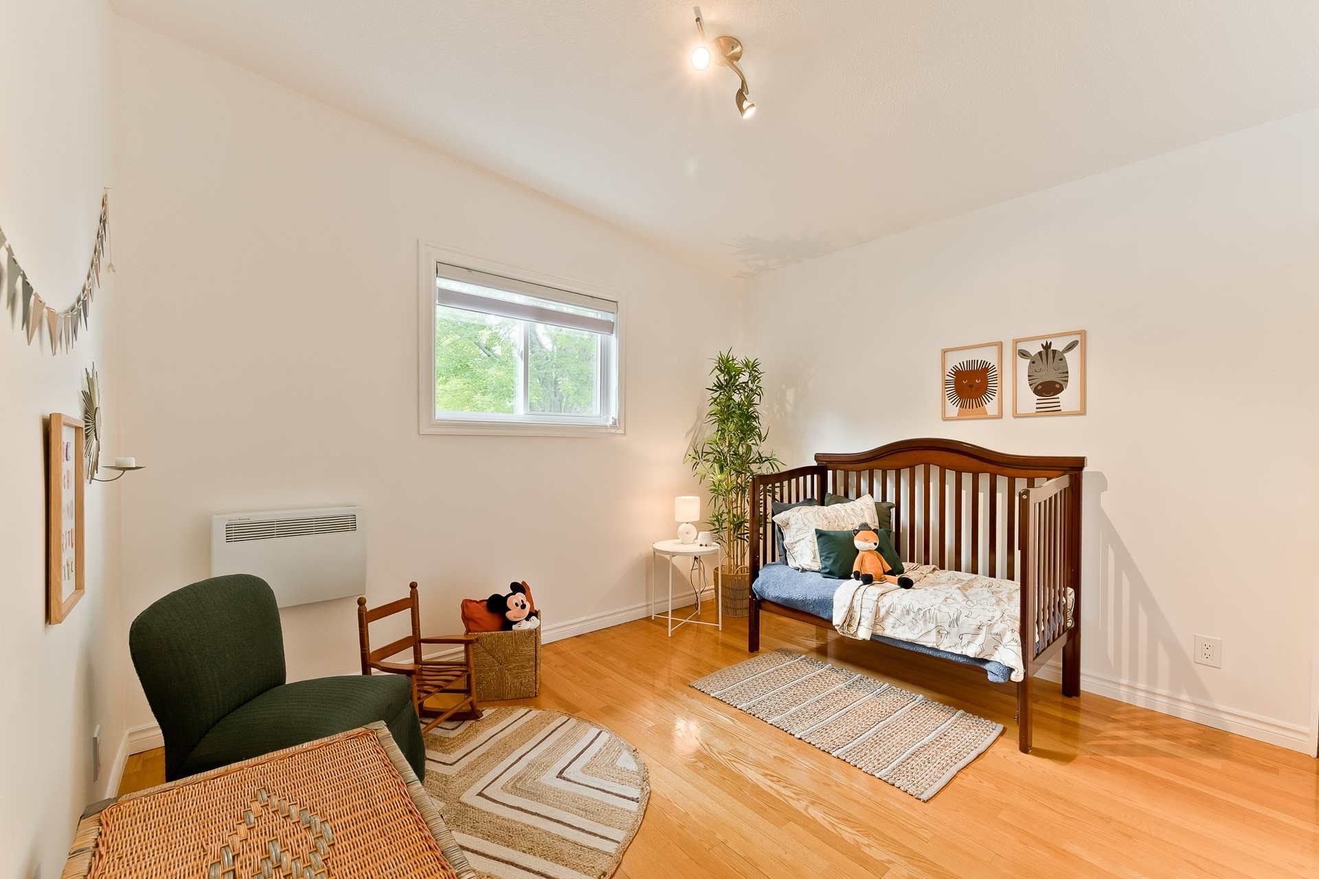 









476


Rue Dolbeau

,
Sherbrooke (Fleurimont),




QC
J1G2Z7

