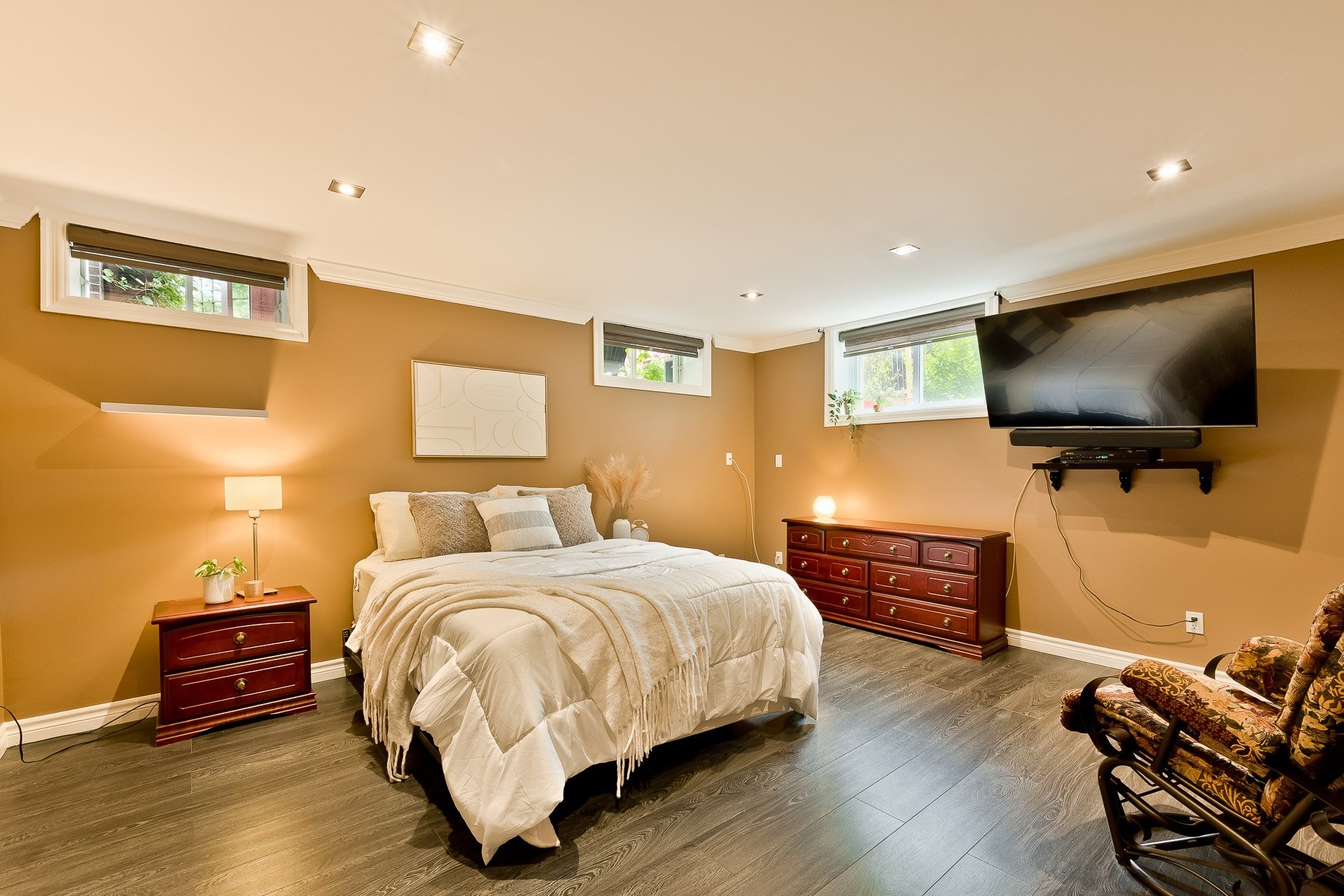 









476


Rue Dolbeau

,
Sherbrooke (Fleurimont),




QC
J1G2Z7

