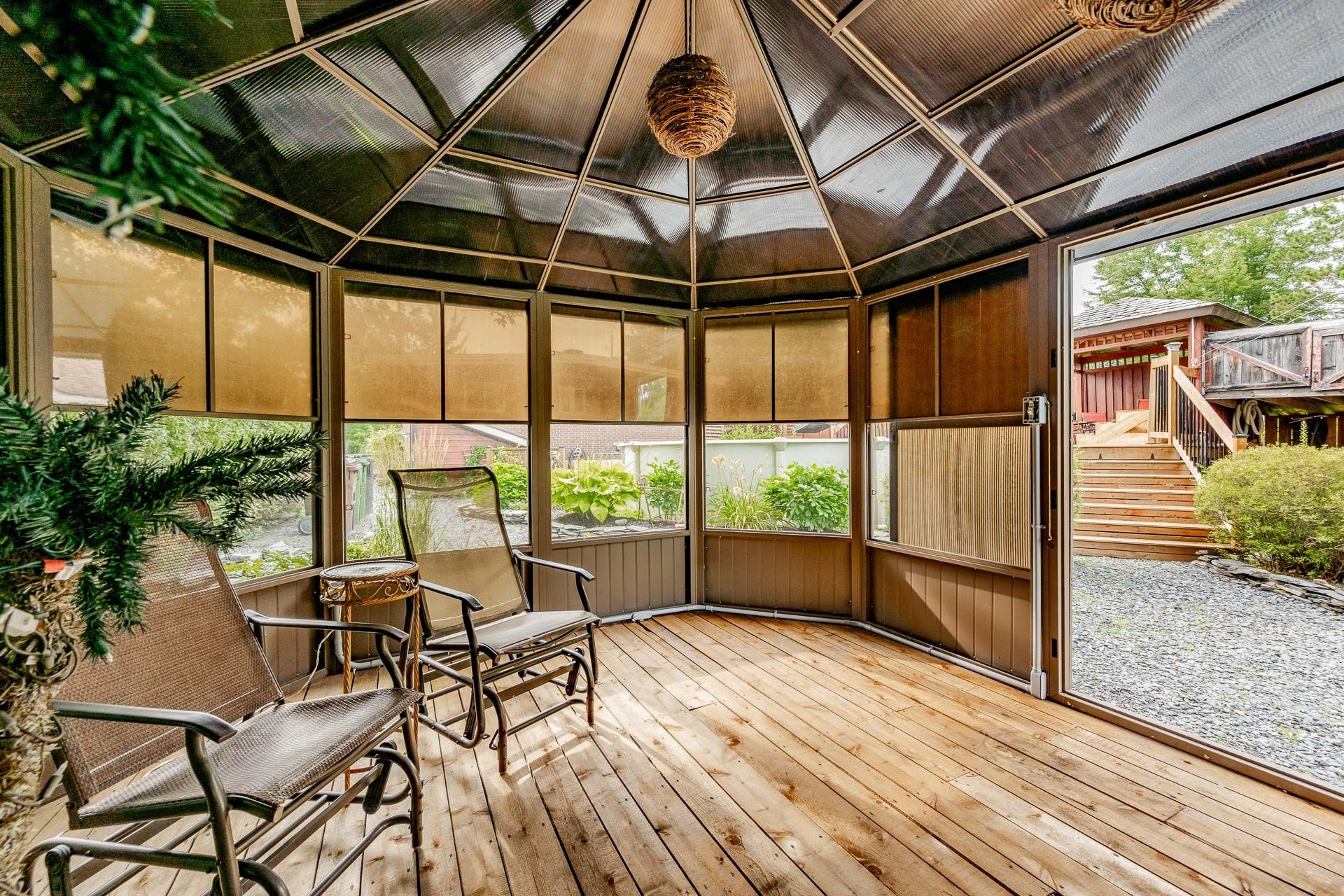 









476


Rue Dolbeau

,
Sherbrooke (Fleurimont),




QC
J1G2Z7


