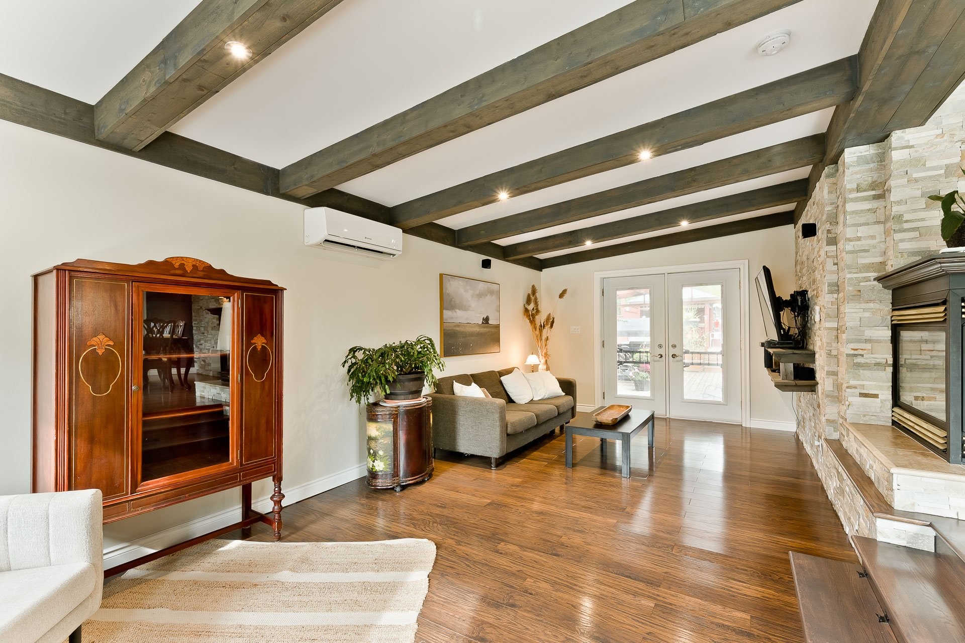 









476


Rue Dolbeau

,
Sherbrooke (Fleurimont),




QC
J1G2Z7

