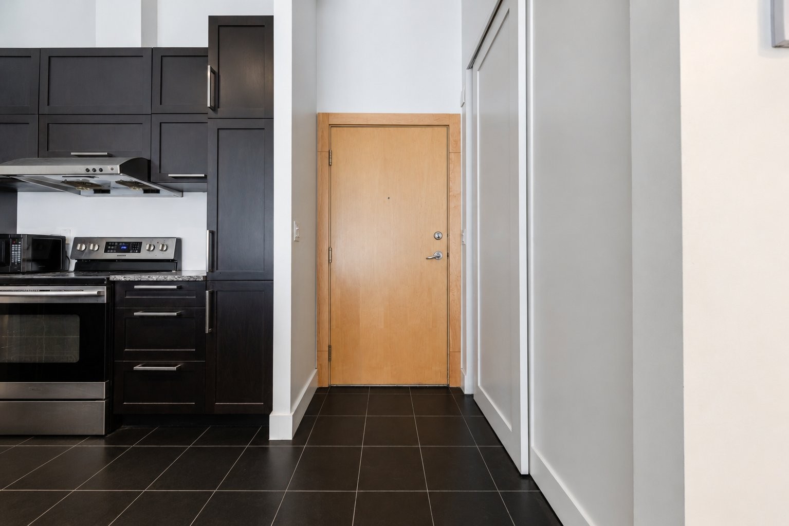 









1449


Rue St-Alexandre

, 1111,
Montréal (Ville-Marie),




QC
H3A2G6

