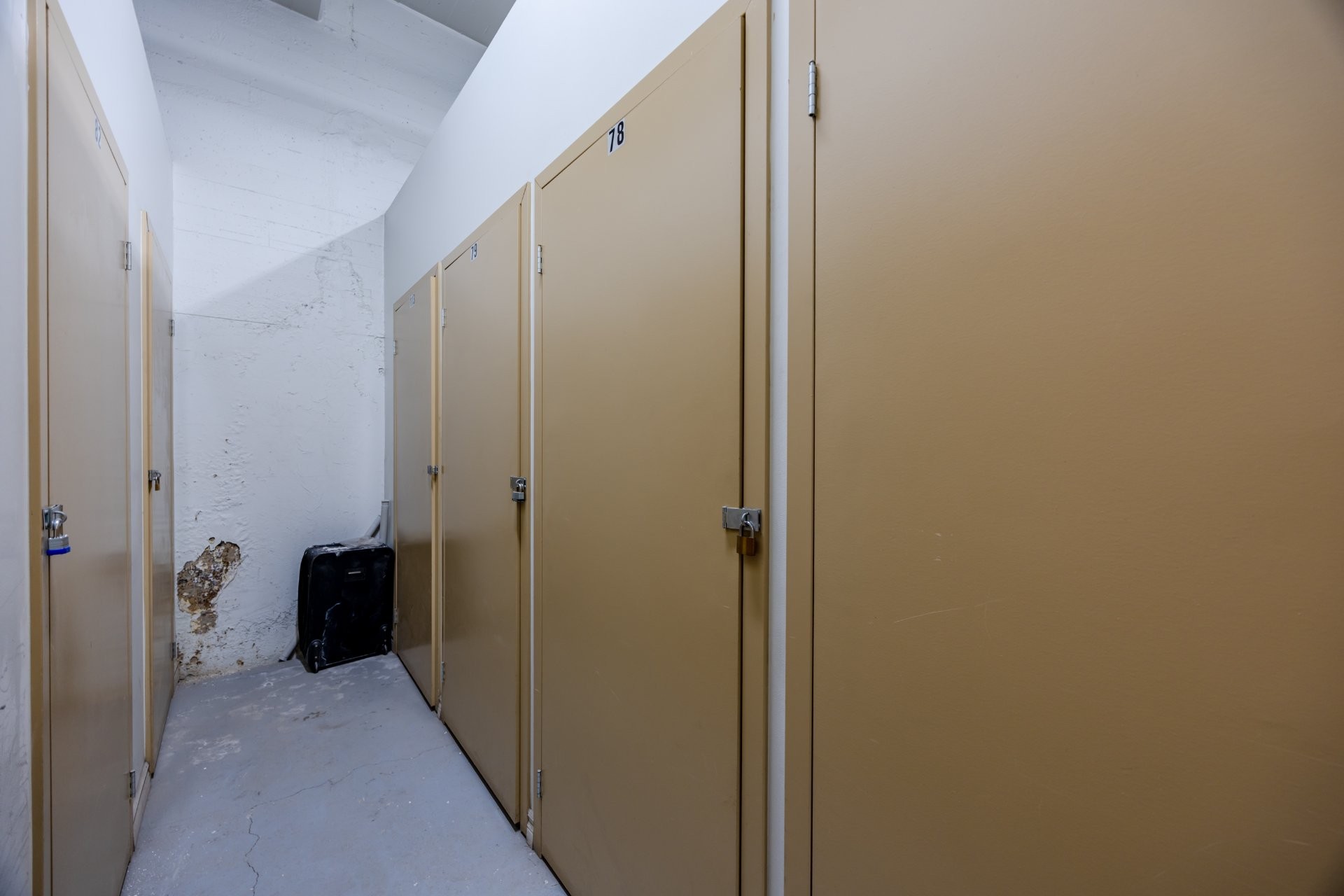 









1449


Rue St-Alexandre

, 1111,
Montréal (Ville-Marie),




QC
H3A2G6

