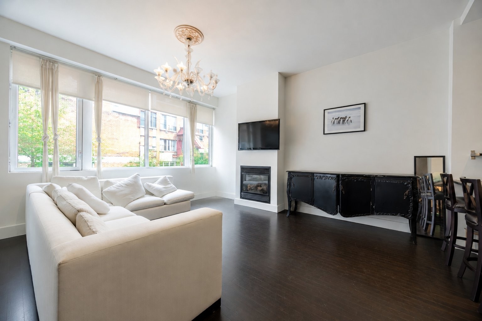 









1449


Rue St-Alexandre

, 1111,
Montréal (Ville-Marie),




QC
H3A2G6

