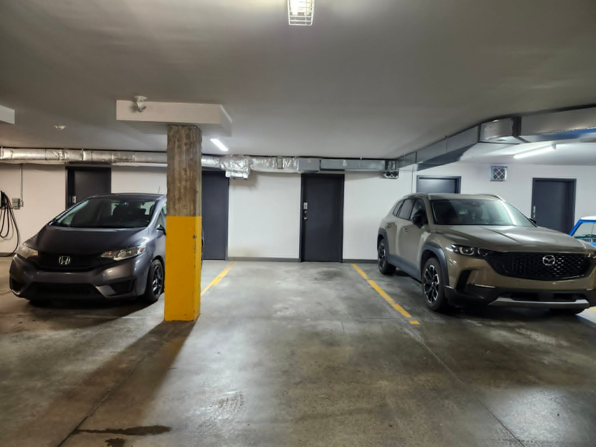 









3625


Rue Médard-Émard

, 305,
Longueuil (Saint-Hubert),




QC
J3Y0W4

