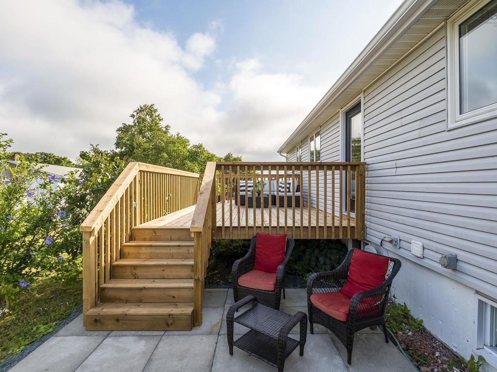 












24 Gander Avenue

,
Lake Loon,




NS
B2W 3W4

