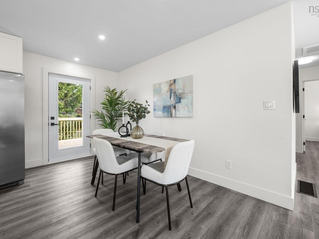 












24 Gander Avenue

,
Lake Loon,




NS
B2W 3W4

