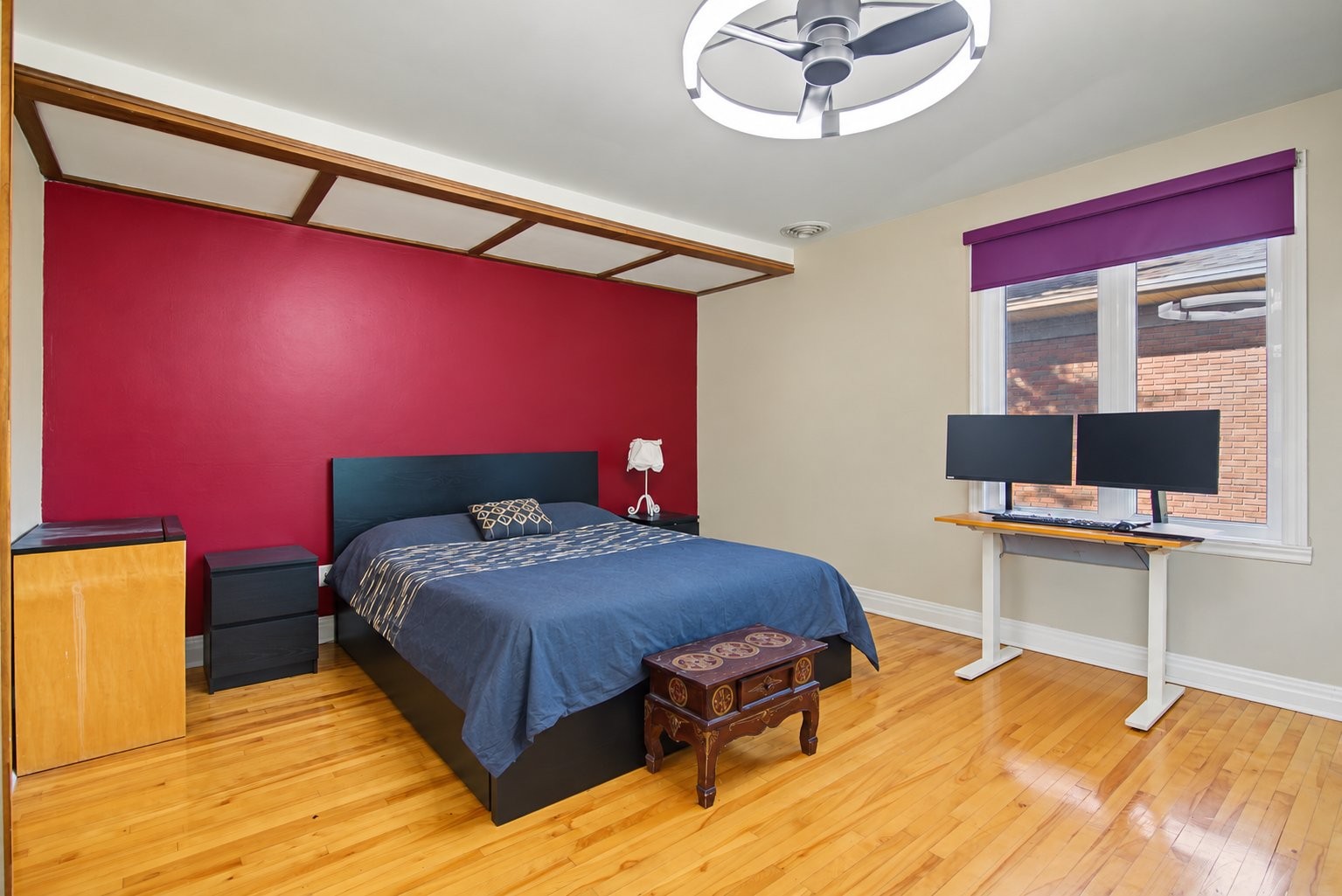 









230


Rue Lareau

,
Longueuil (Le Vieux-Longueuil),




QC
J4H3T4


