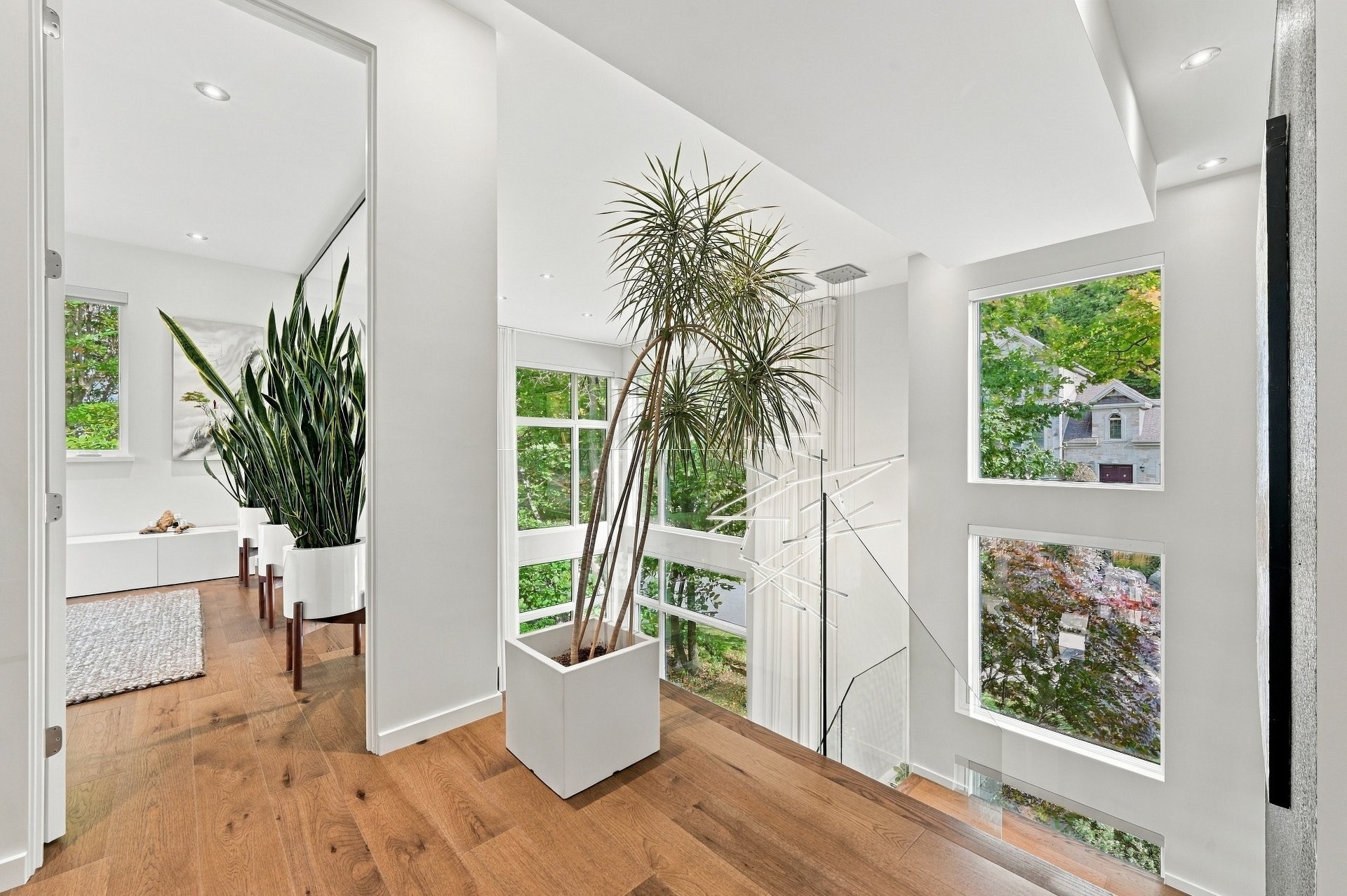 









843


Rue Jordi-Bonet

,
Mont-Saint-Hilaire,




QC
J3H5M7

