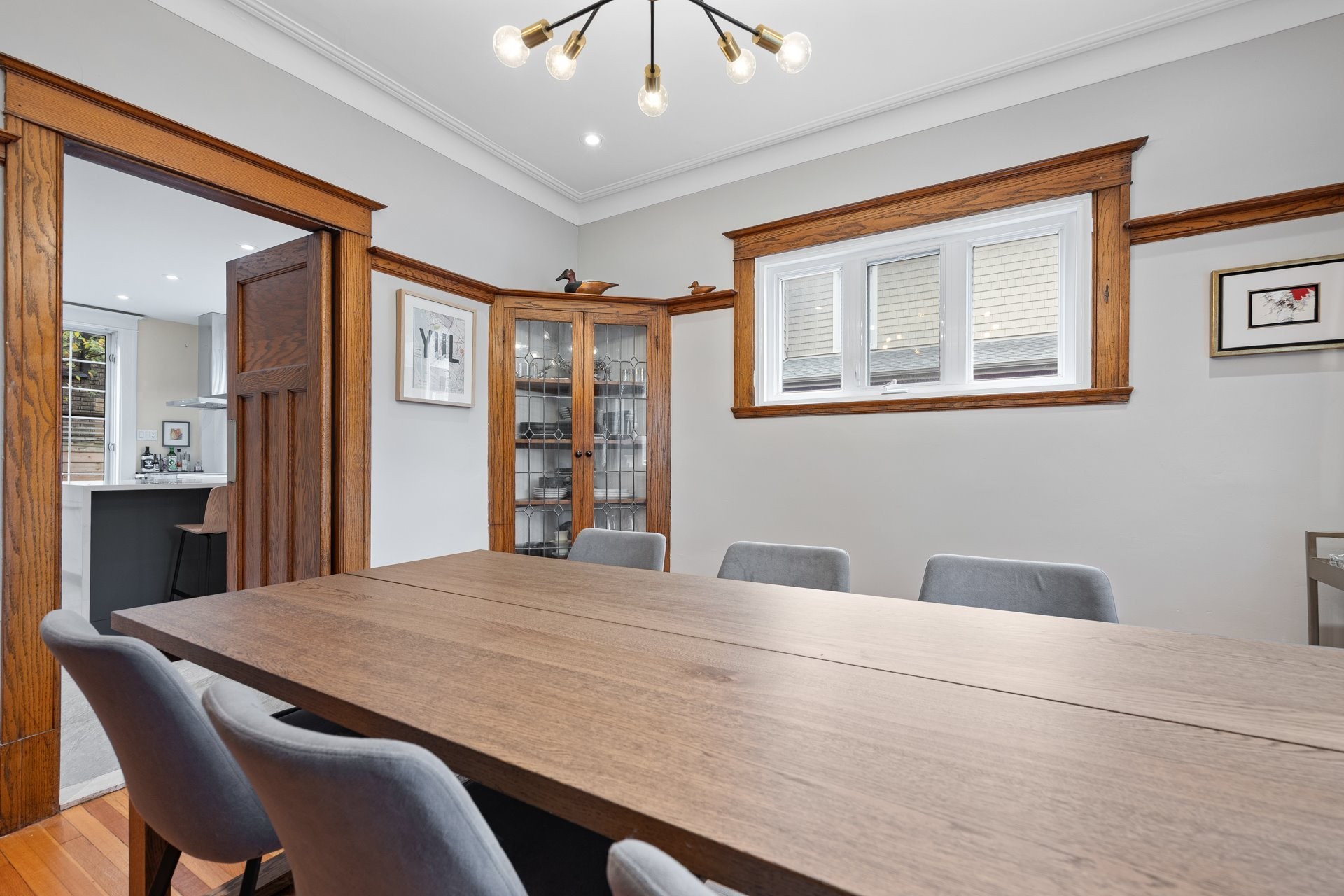 









202


Av. Ballantyne N.

,
Montréal-Ouest,




QC
H4X2C2

