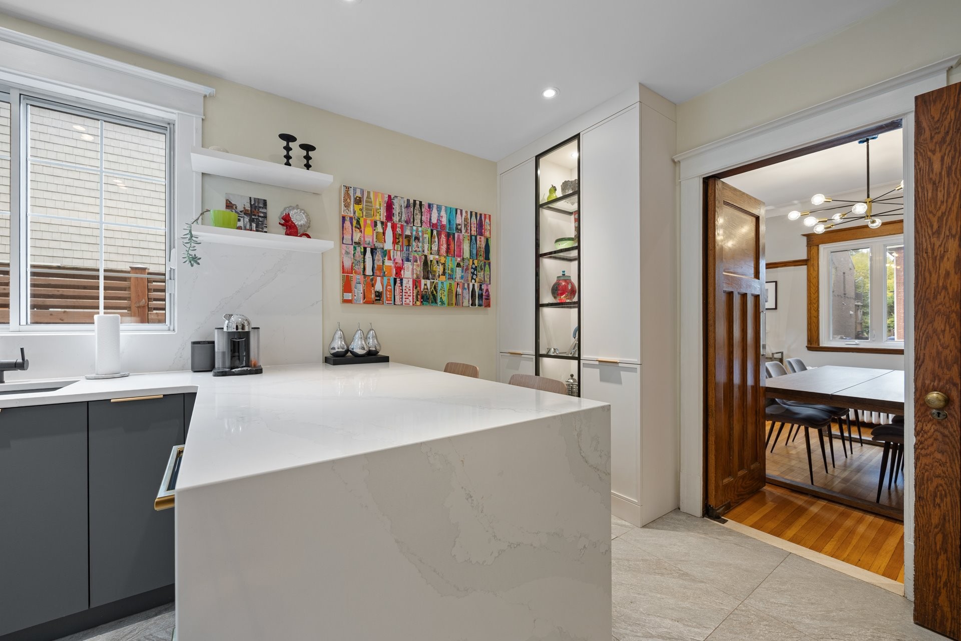 









202


Av. Ballantyne N.

,
Montréal-Ouest,




QC
H4X2C2

