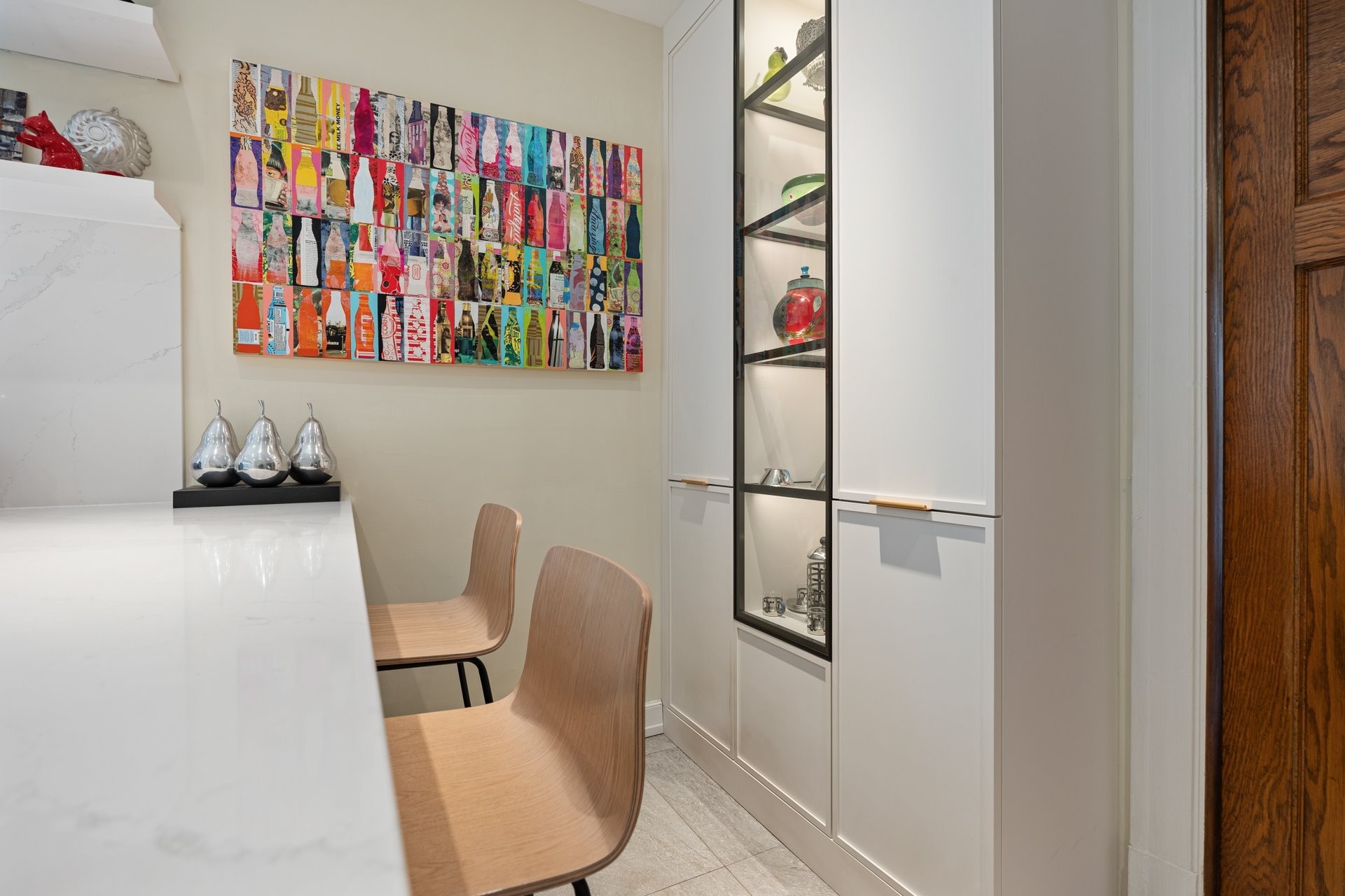 









202


Av. Ballantyne N.

,
Montréal-Ouest,




QC
H4X2C2

