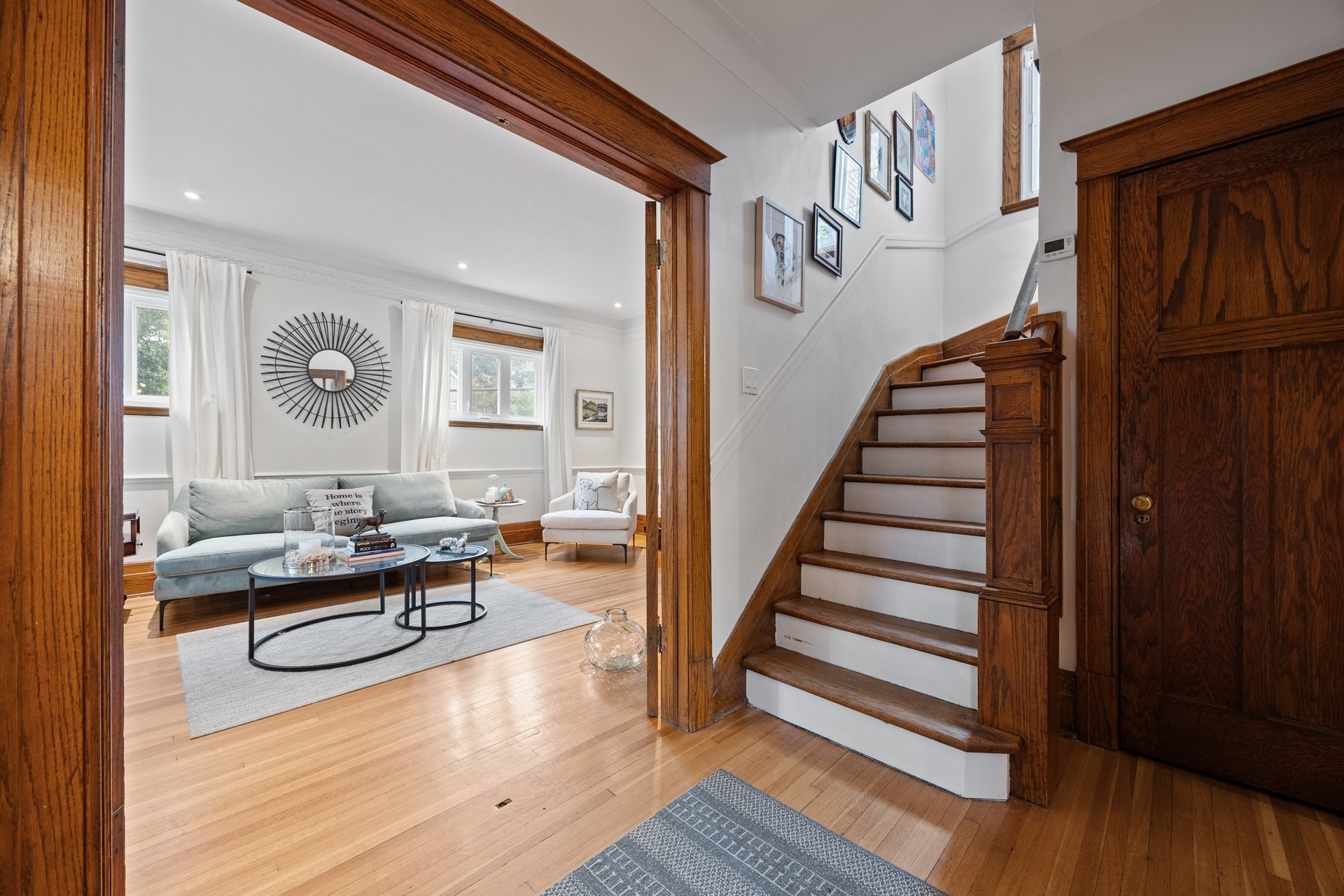 









202


Av. Ballantyne N.

,
Montréal-Ouest,




QC
H4X2C2

