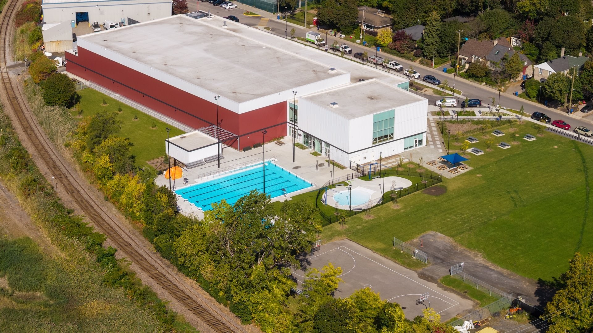 









202


Av. Ballantyne N.

,
Montréal-Ouest,




QC
H4X2C2

