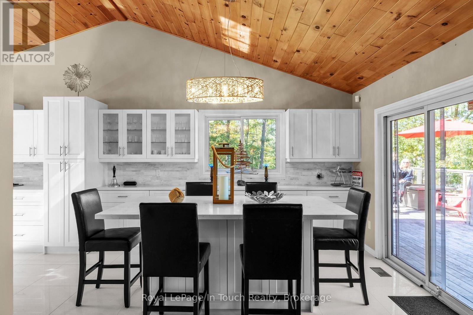 












2021 BEAVER DAM ROAD

,
Severn,




Ontario
L0K1E0

