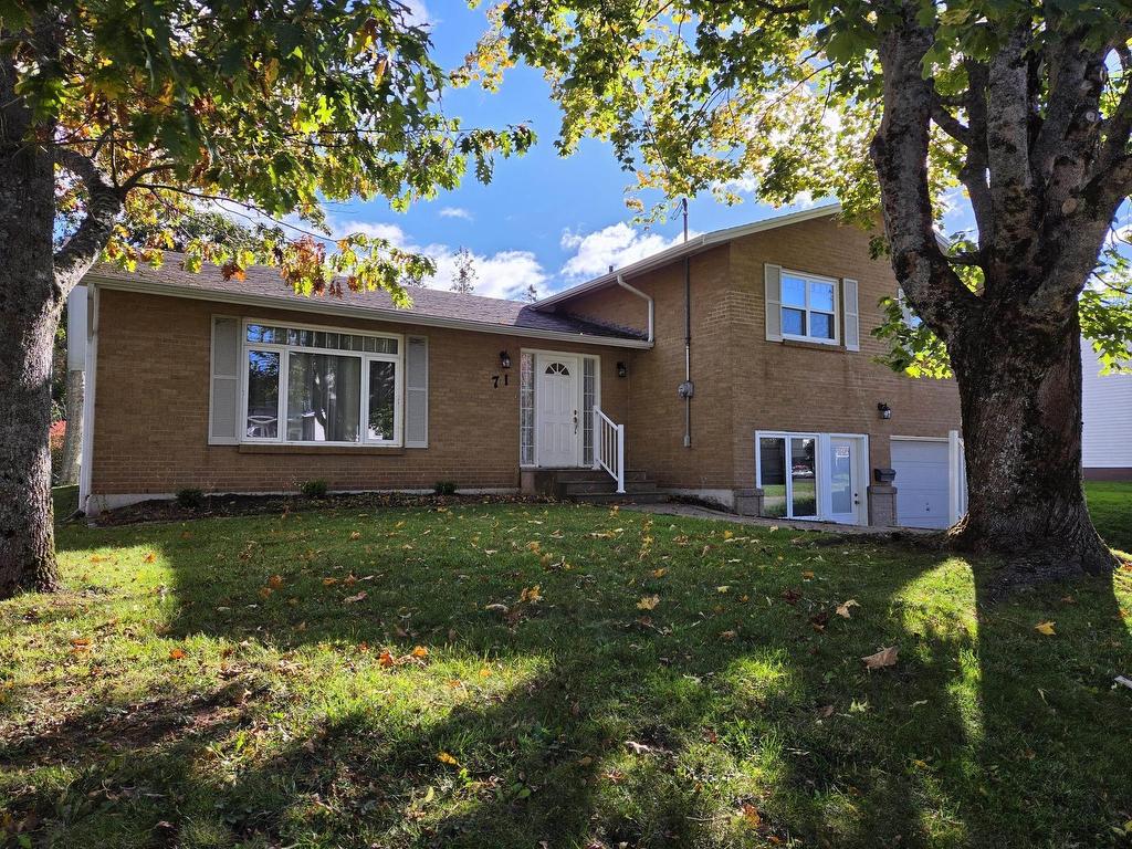 












71 Harris Avenue

,
Truro,




NS
B2N 3N3

